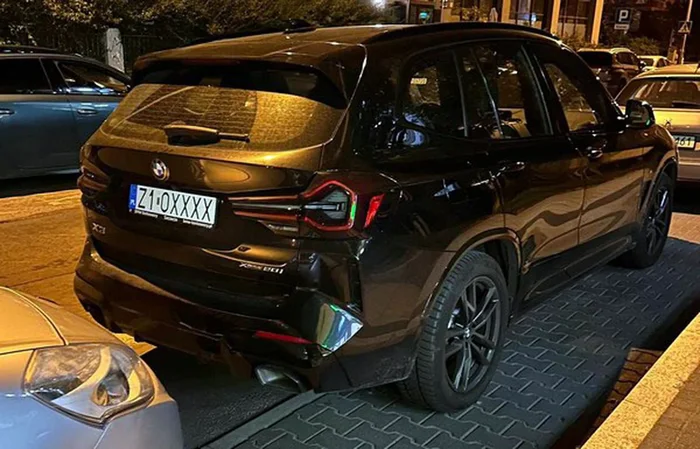 Fajny numer, blacha Z1 OXXXX