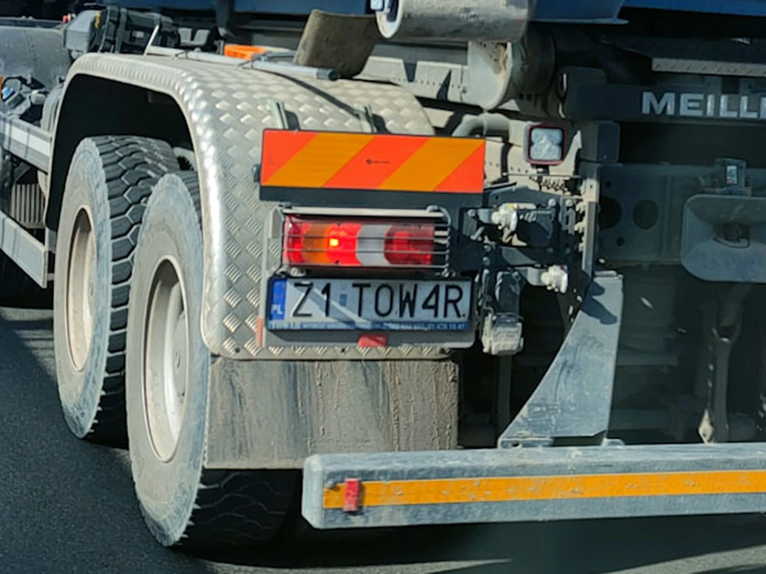 Fajny numer, blacha Z1 TOW4R