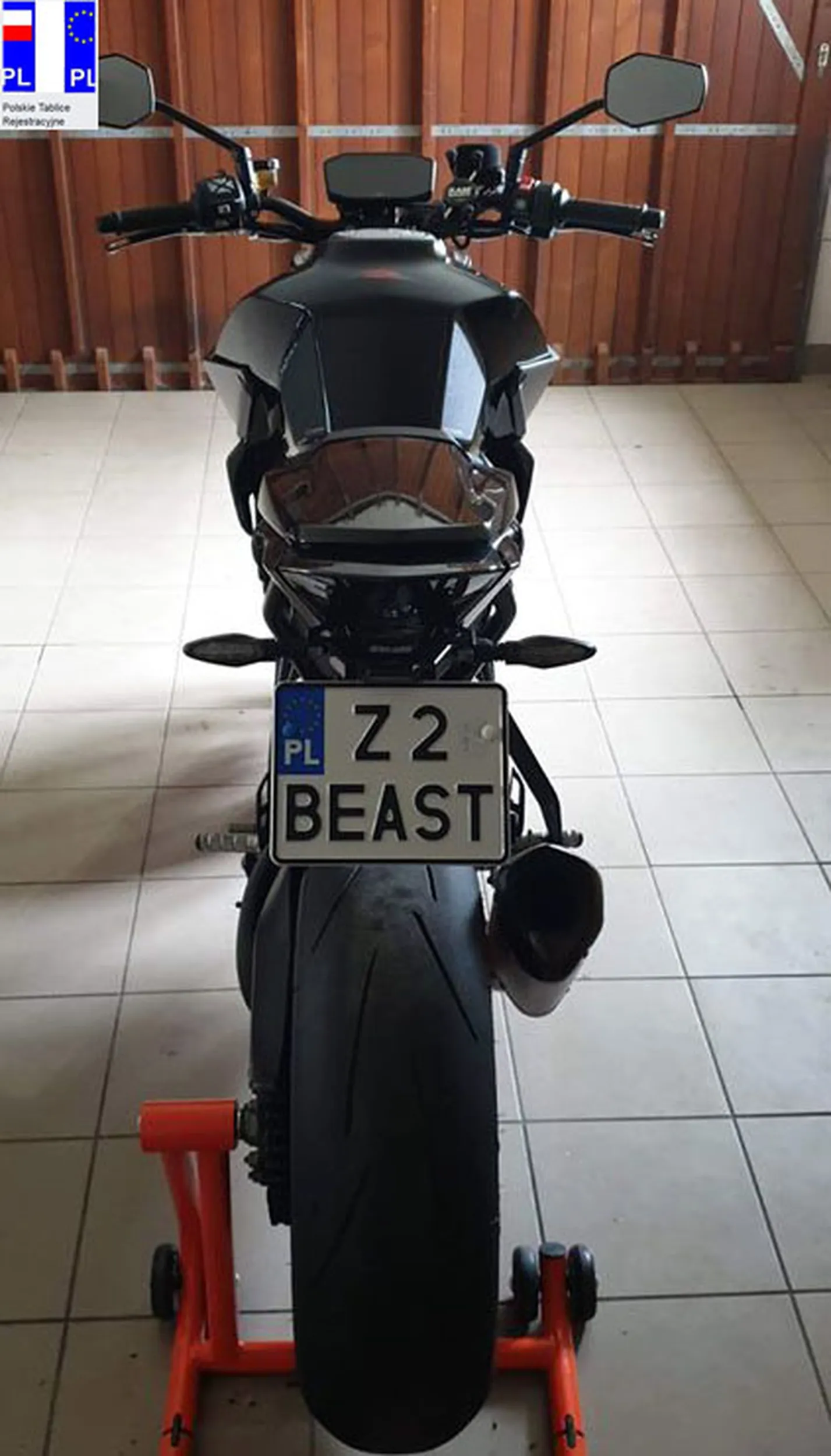 Fajny numer, blacha Z2 BEAST