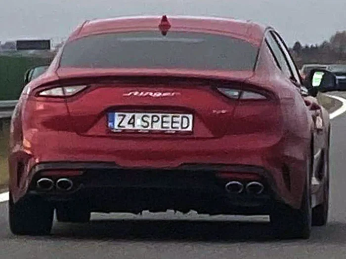 Fajny numer, blacha Z4 SPEED