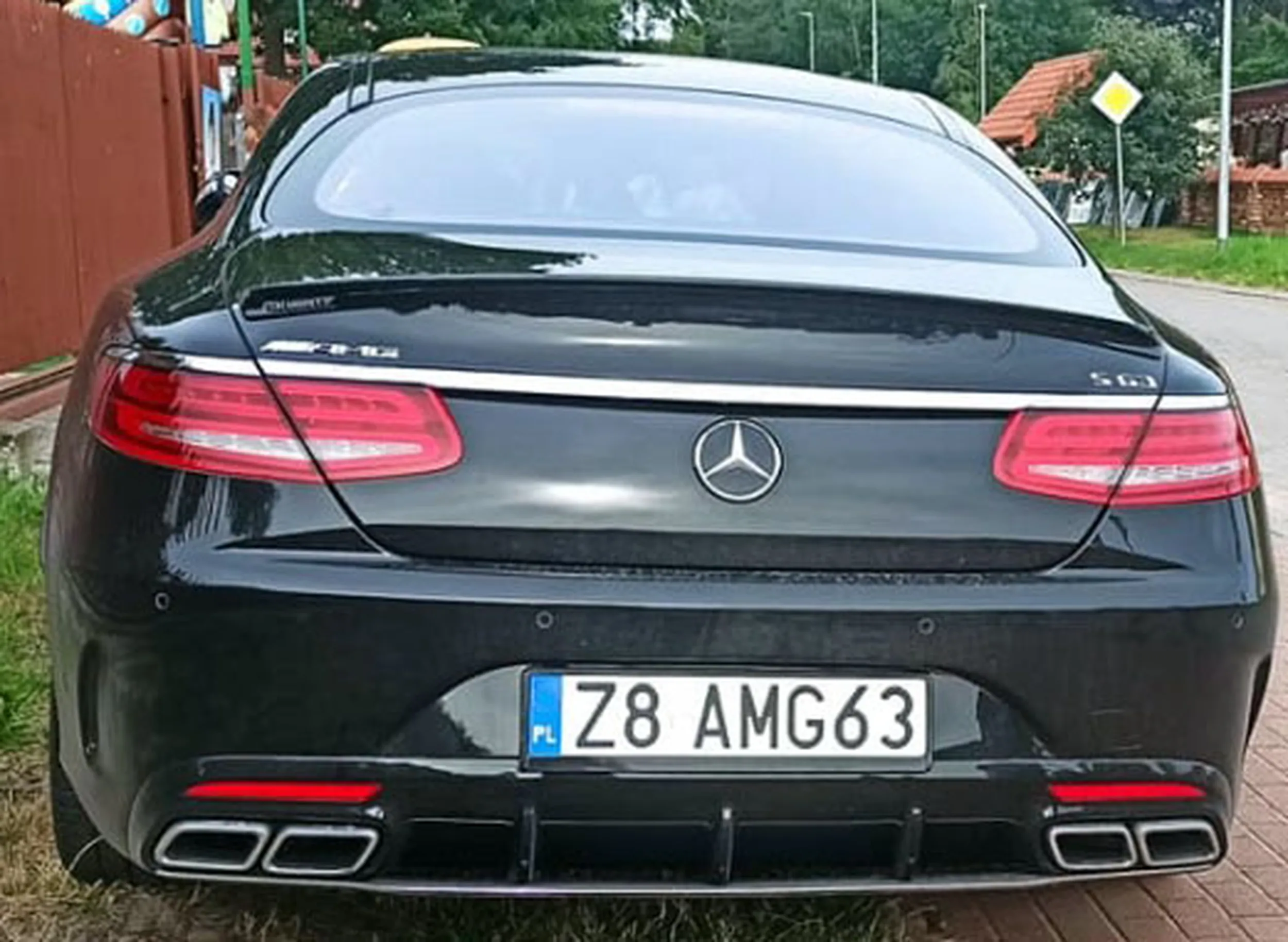 Fajny numer, blacha Z8 AMG63