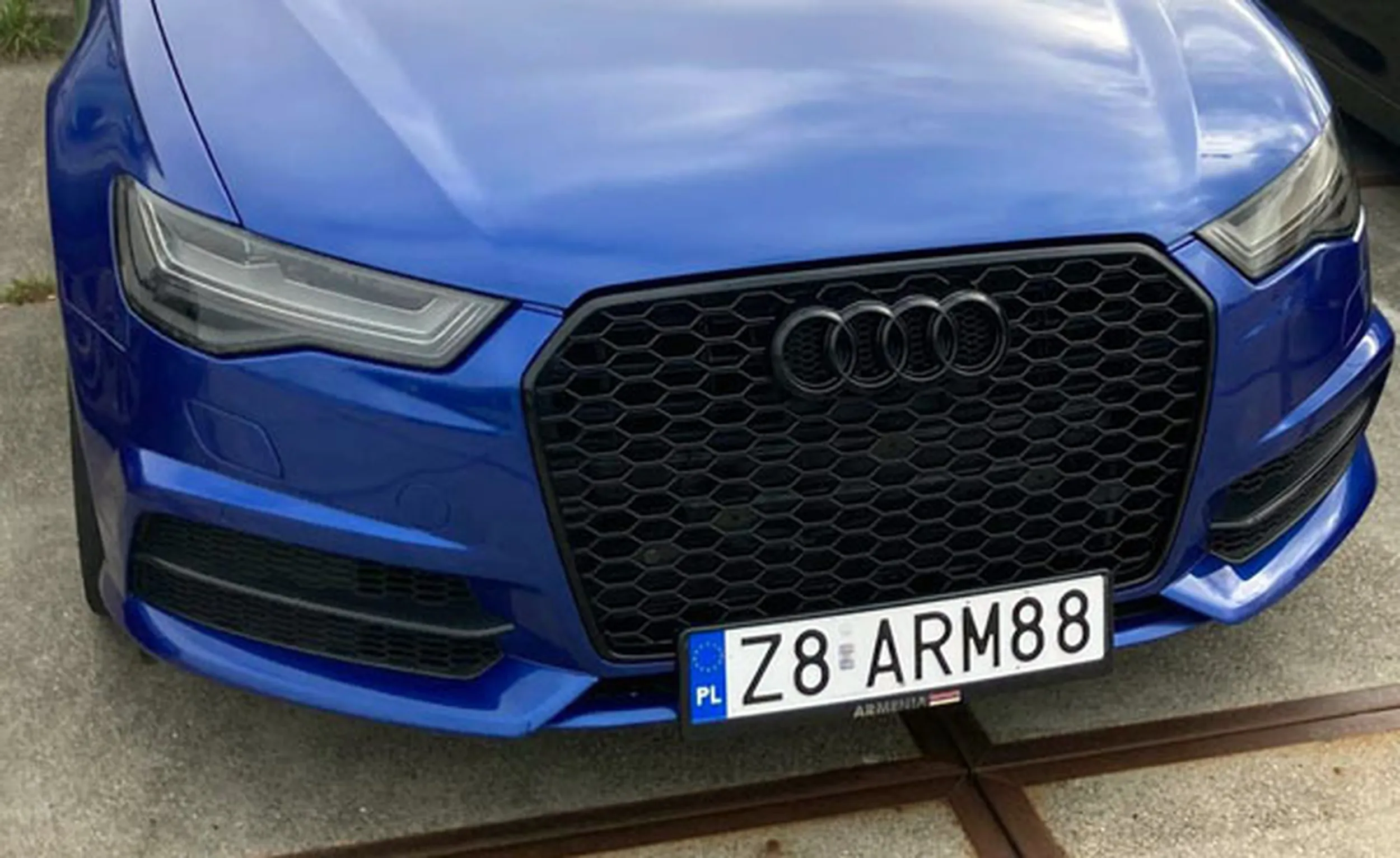 Fajny numer, blacha Z8 ARM88