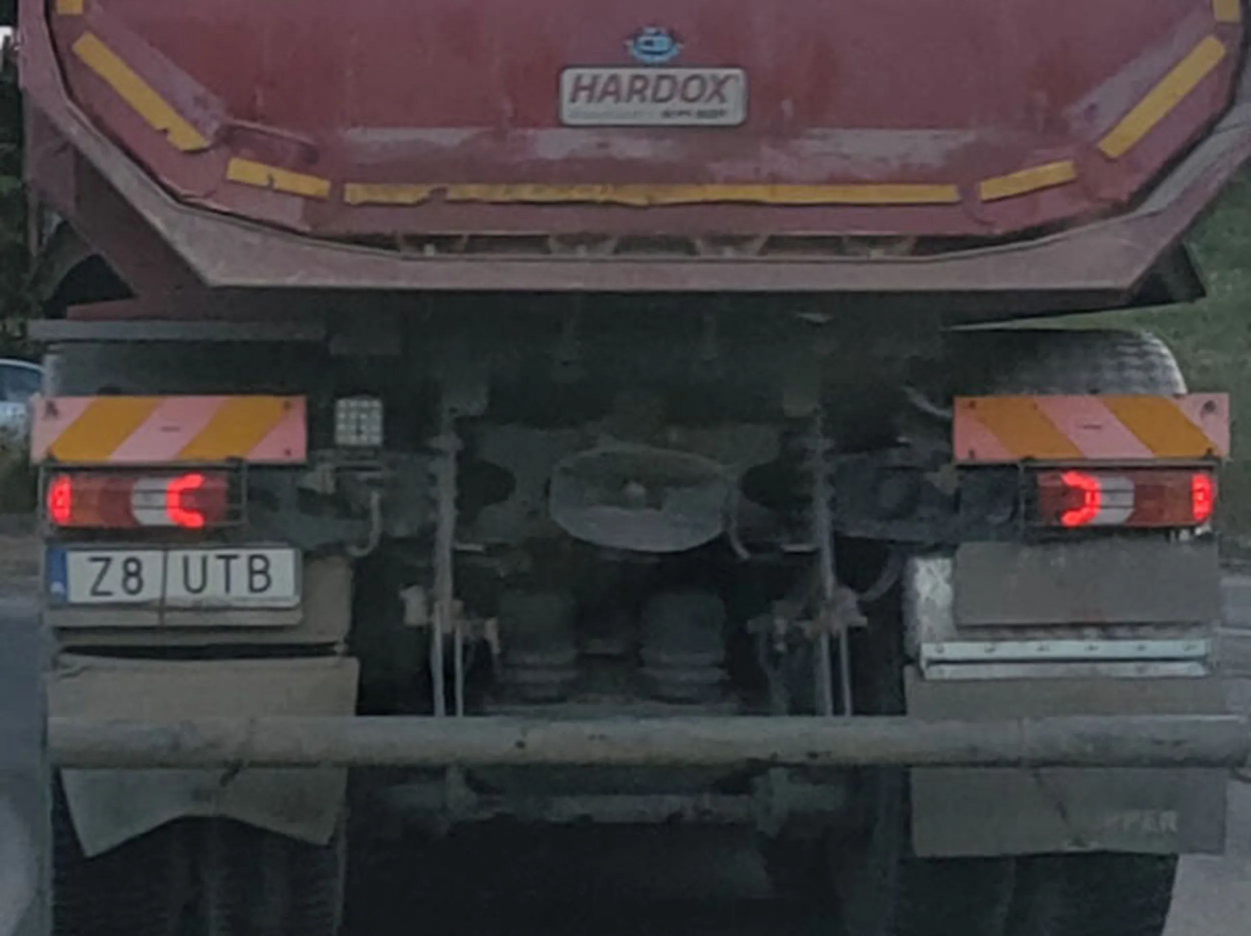 Fajny numer, blacha Z8 UTB