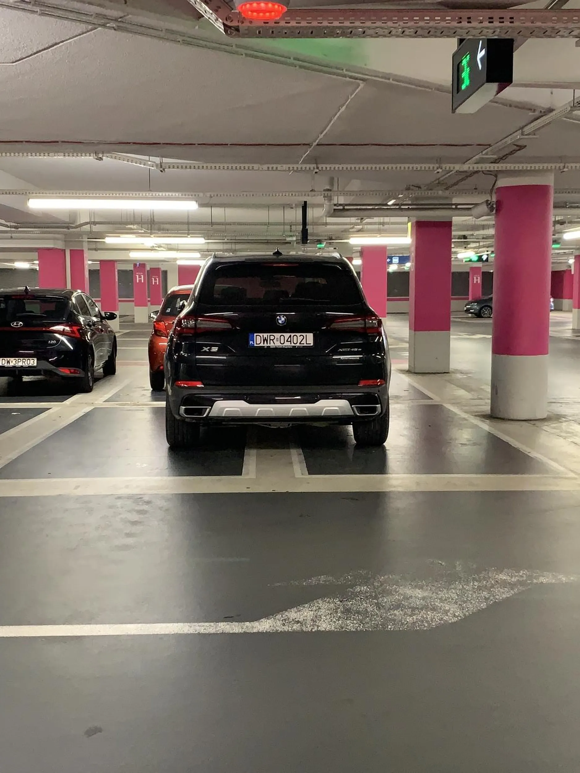 Wsi podwrocławska, wsi wesoła.