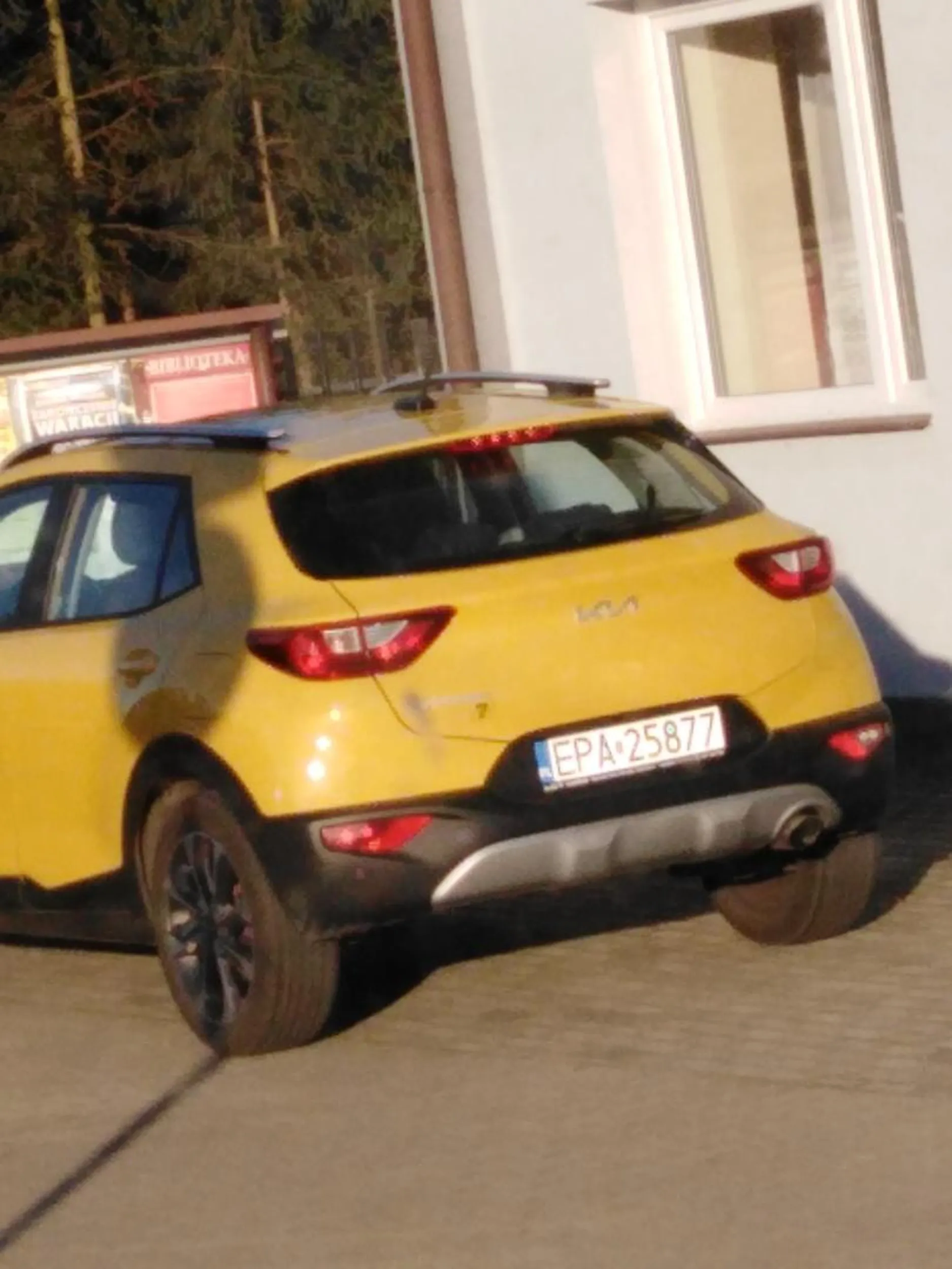 Parkowanie na poziomie, Szkoła w Żytowicach