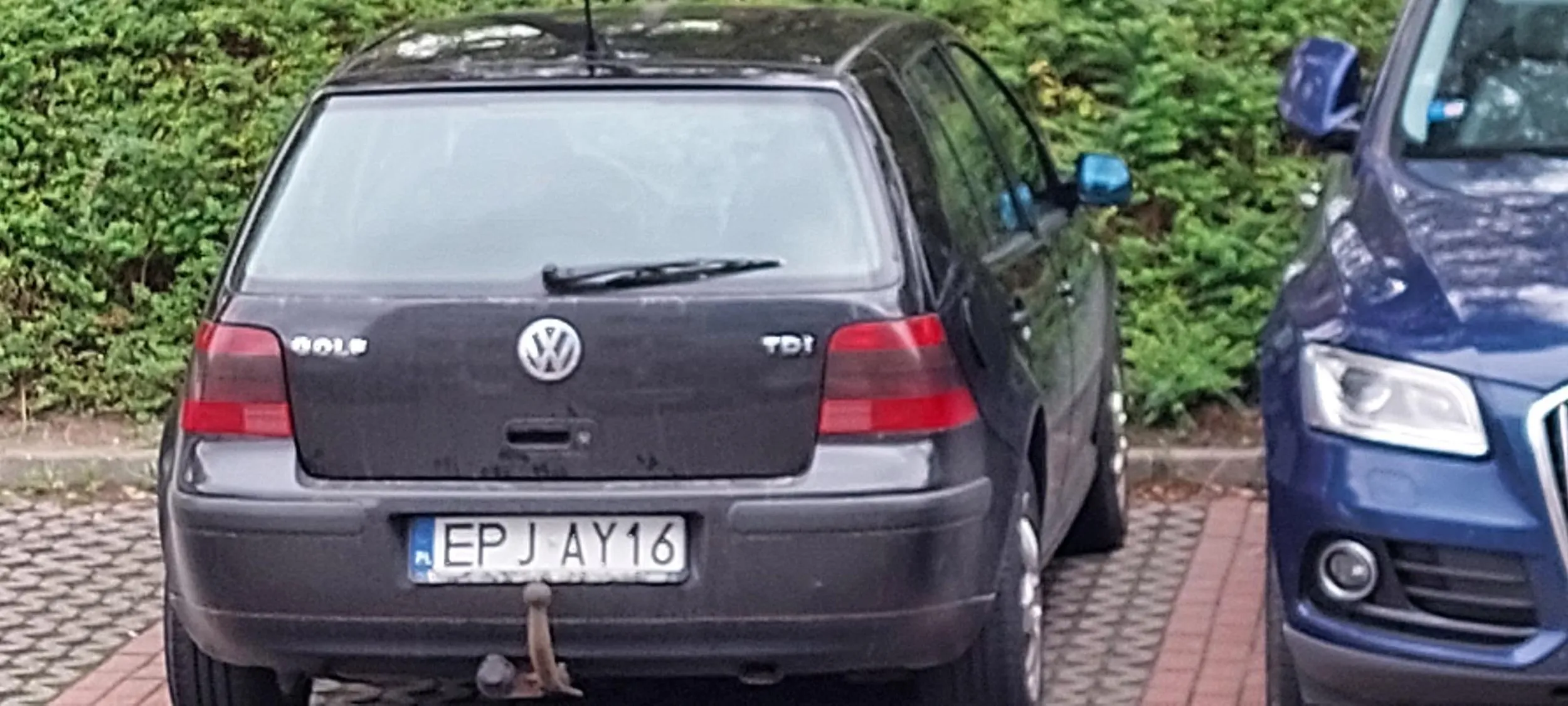 Skąd wjechałaś na parking publiczny Częstochowa ul niepodległości tym autkiem przygotuj się na regres u ubezpieczyciela