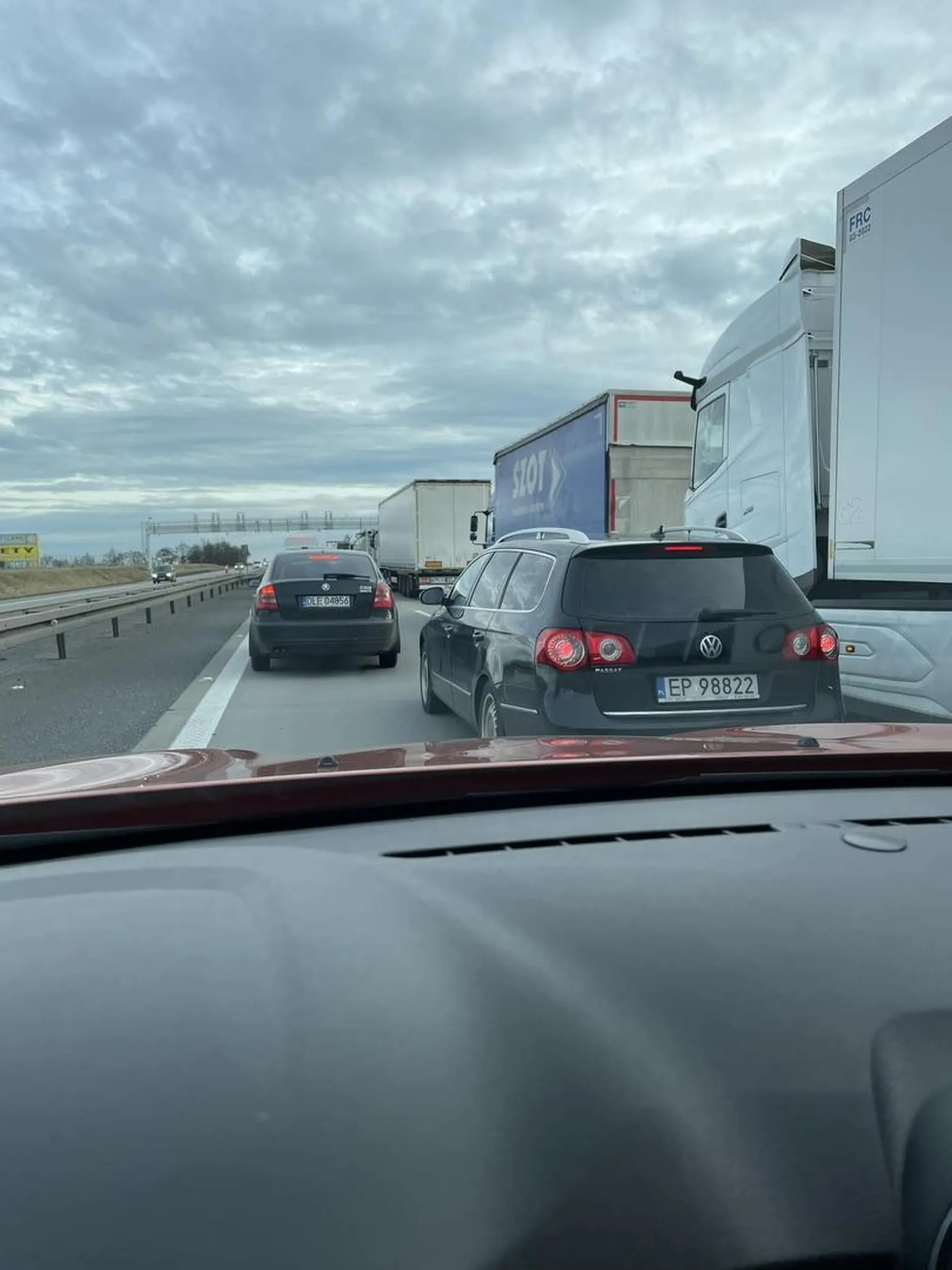 Nie umie w korytarz życia...