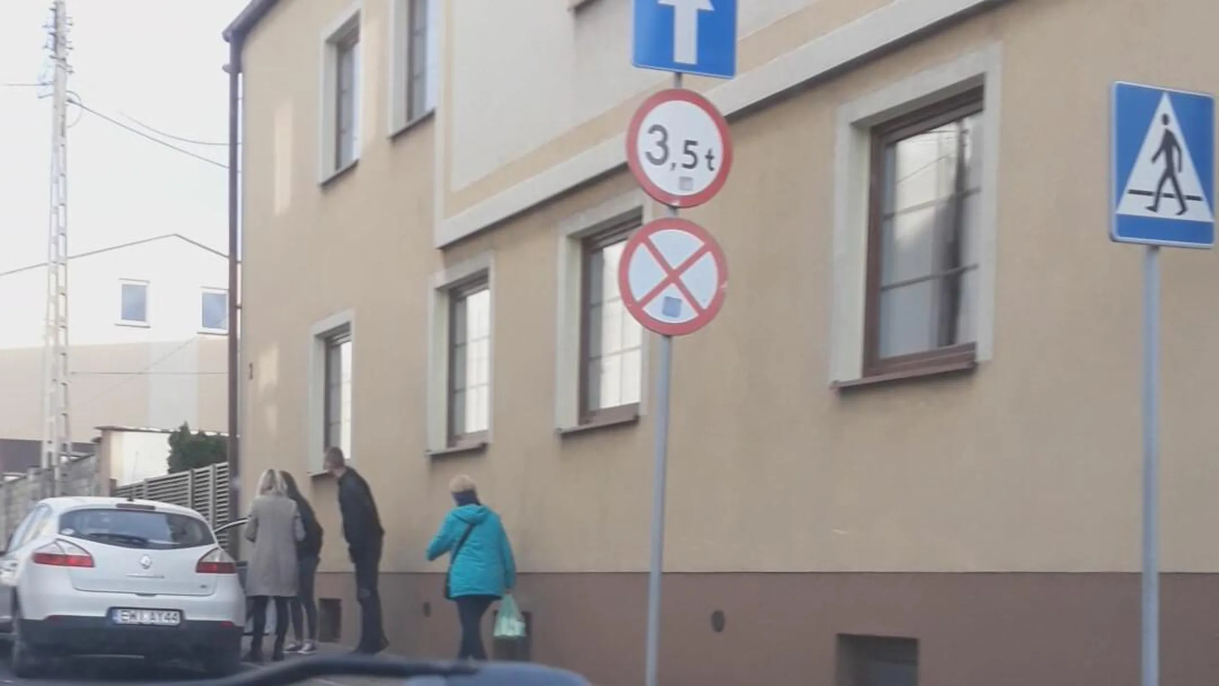 Parkowanie na zakazie zatrzymywania się