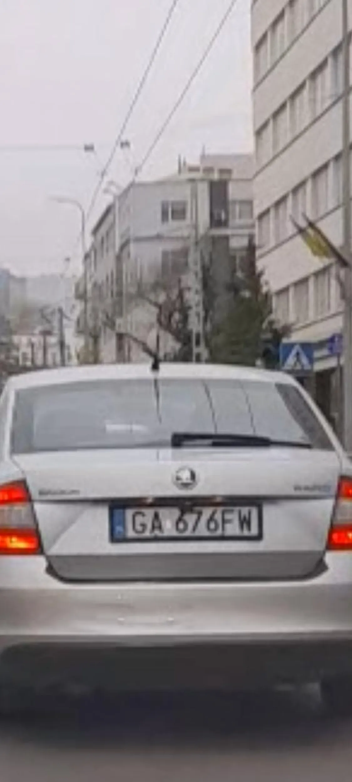 Na czerwonym się stoi nie jedzie daltonisto