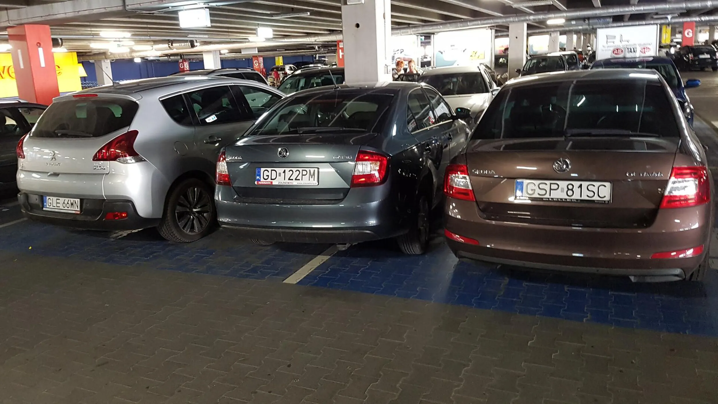 IQ na poziomie temperatury ciała. Dziesiątki miejsc wolnych w pobliżu...