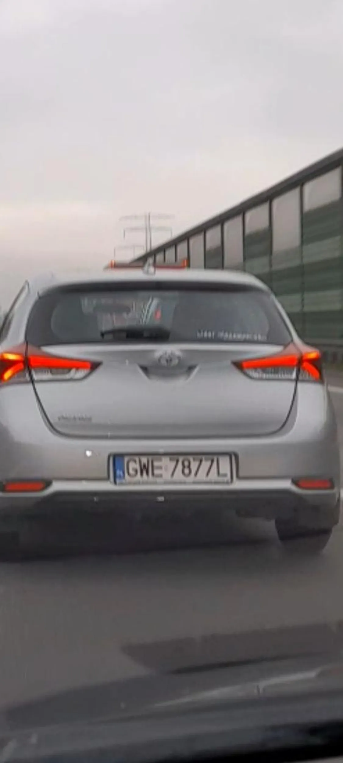 Nie wymuszaj następnym razem ktoś nie zdazy zachamowac