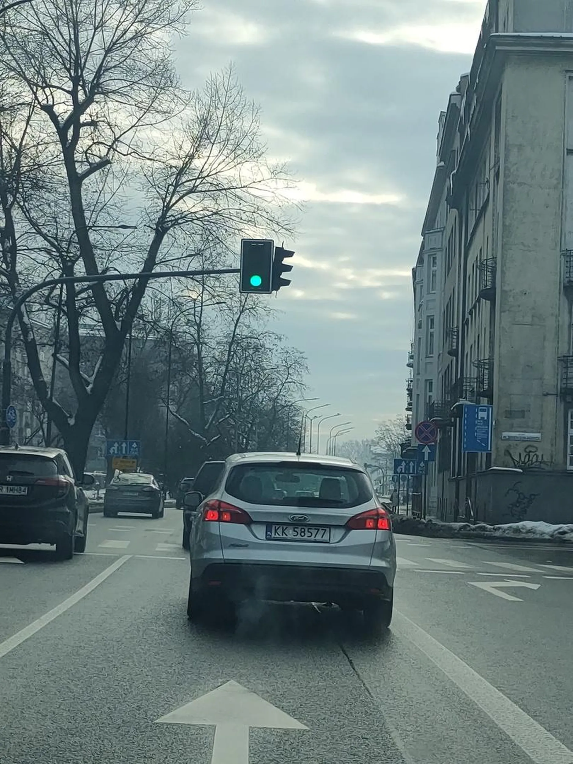 Kierowca wymusza pierwszeństwo