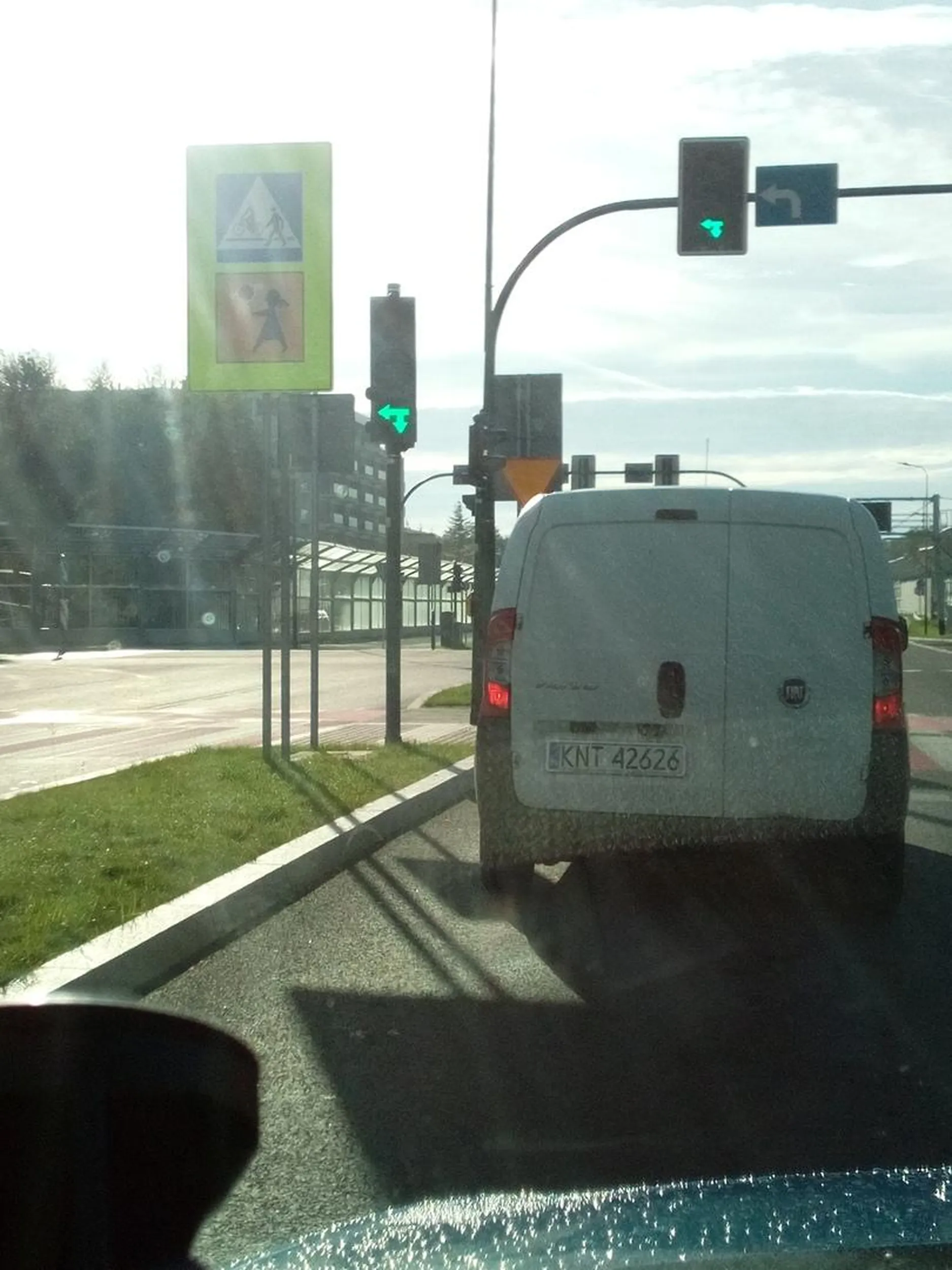 Kierowca wymusza pierwszeństwo