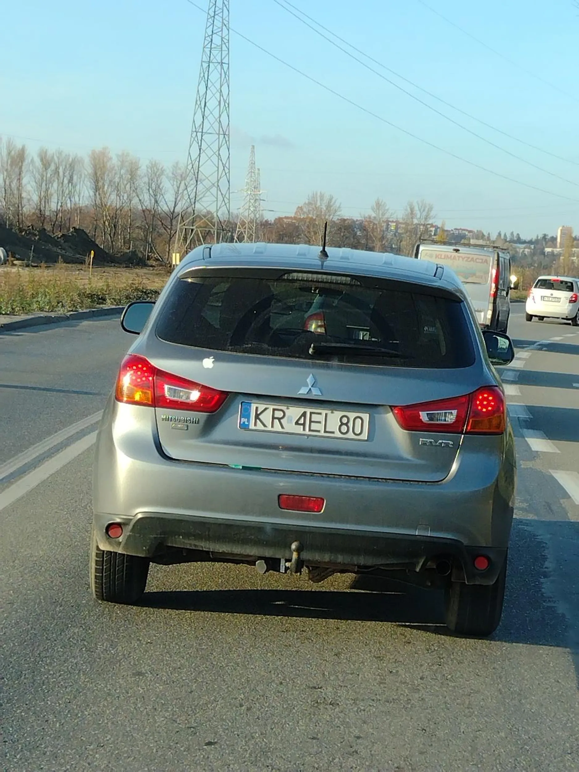 Niemiły Pan, nie wpuszcza na zwężeniu ?