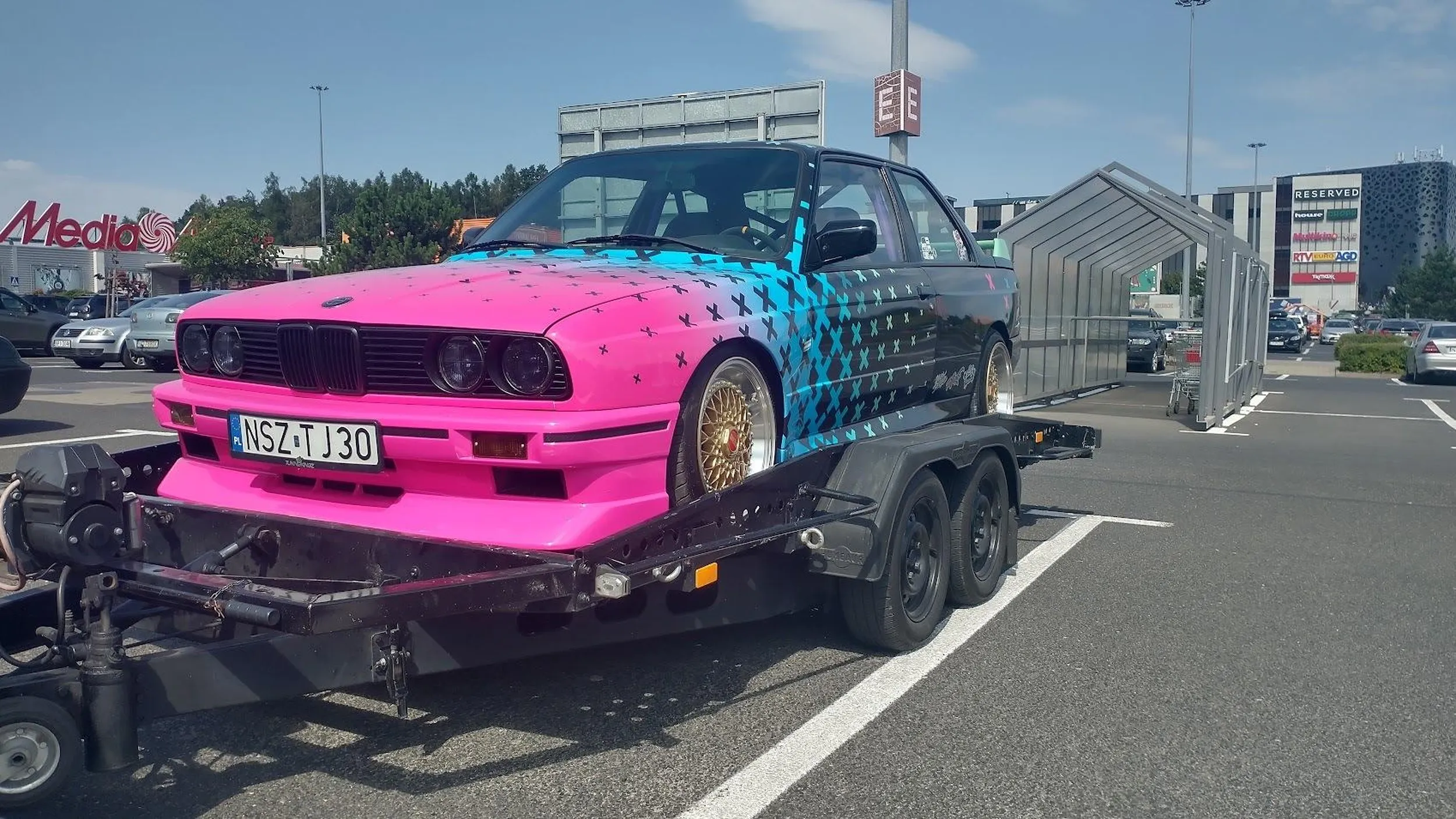 Zajebisty dupozamiatacz