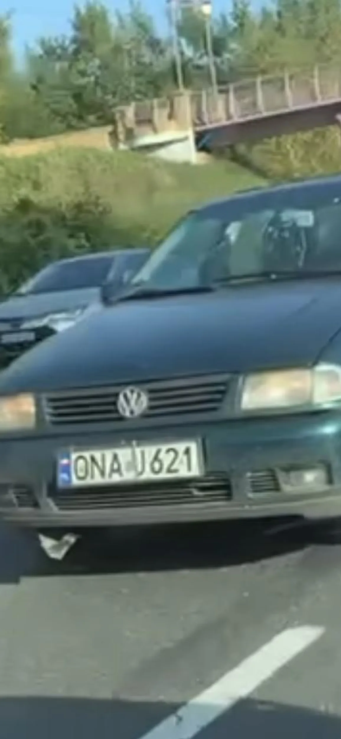 Psychopata napadł na człowieka w aucie na DTŚ