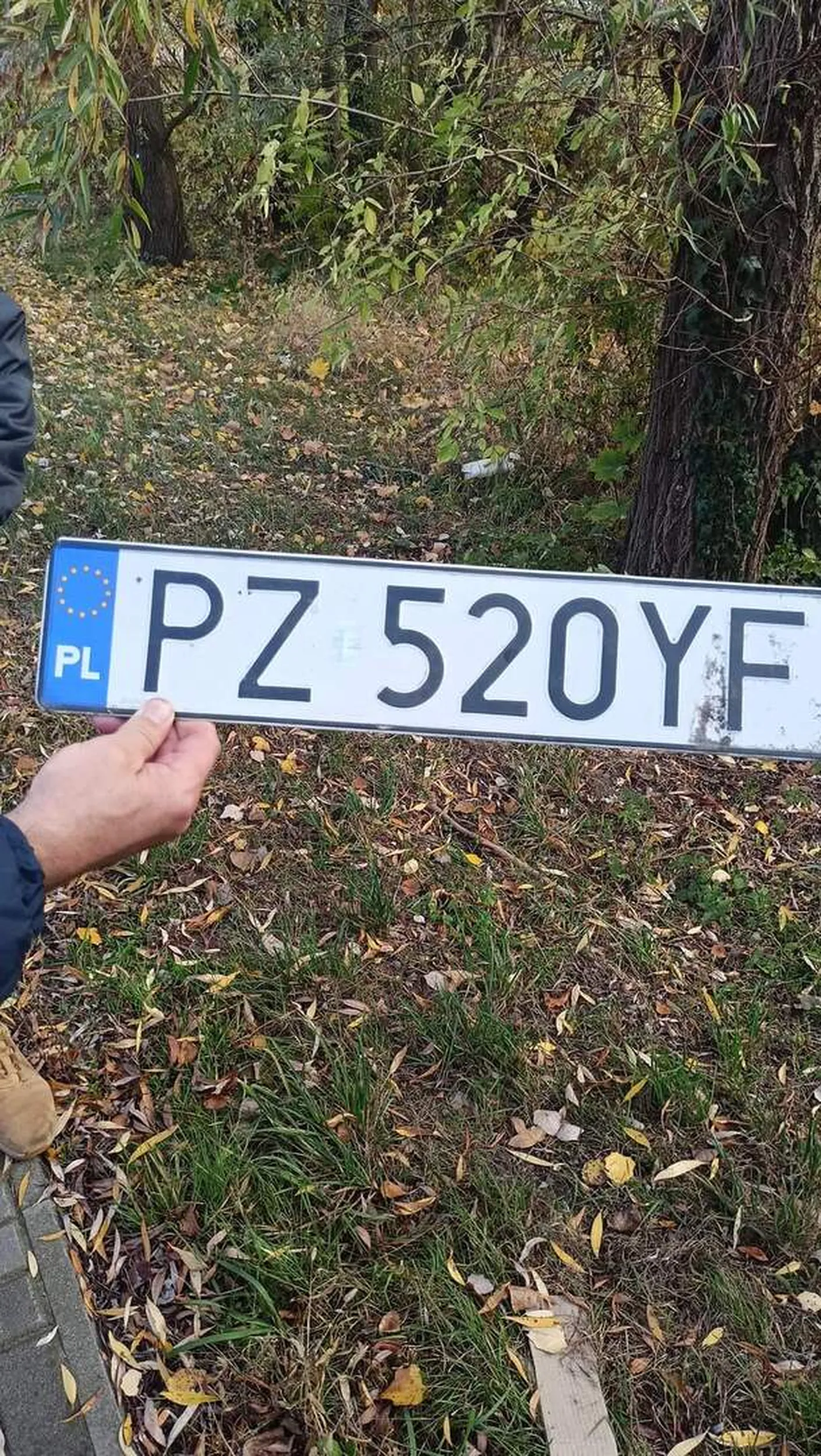 Tablica została znaleziona w miejscowości Śródka (Gmina Kleszczewo ) do odbioru w sklepie spożywczym czy strażnicy OSP