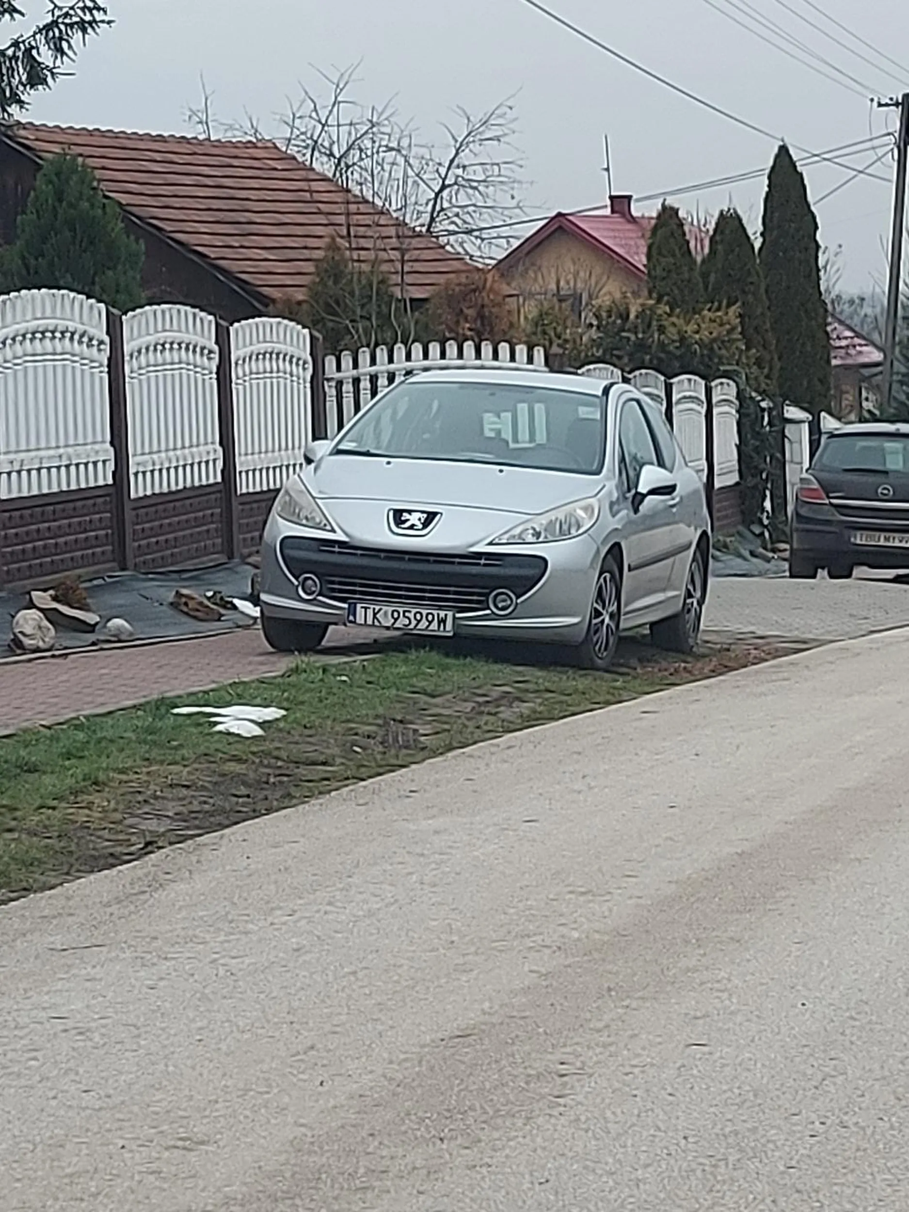 Parkowanie na chodniku