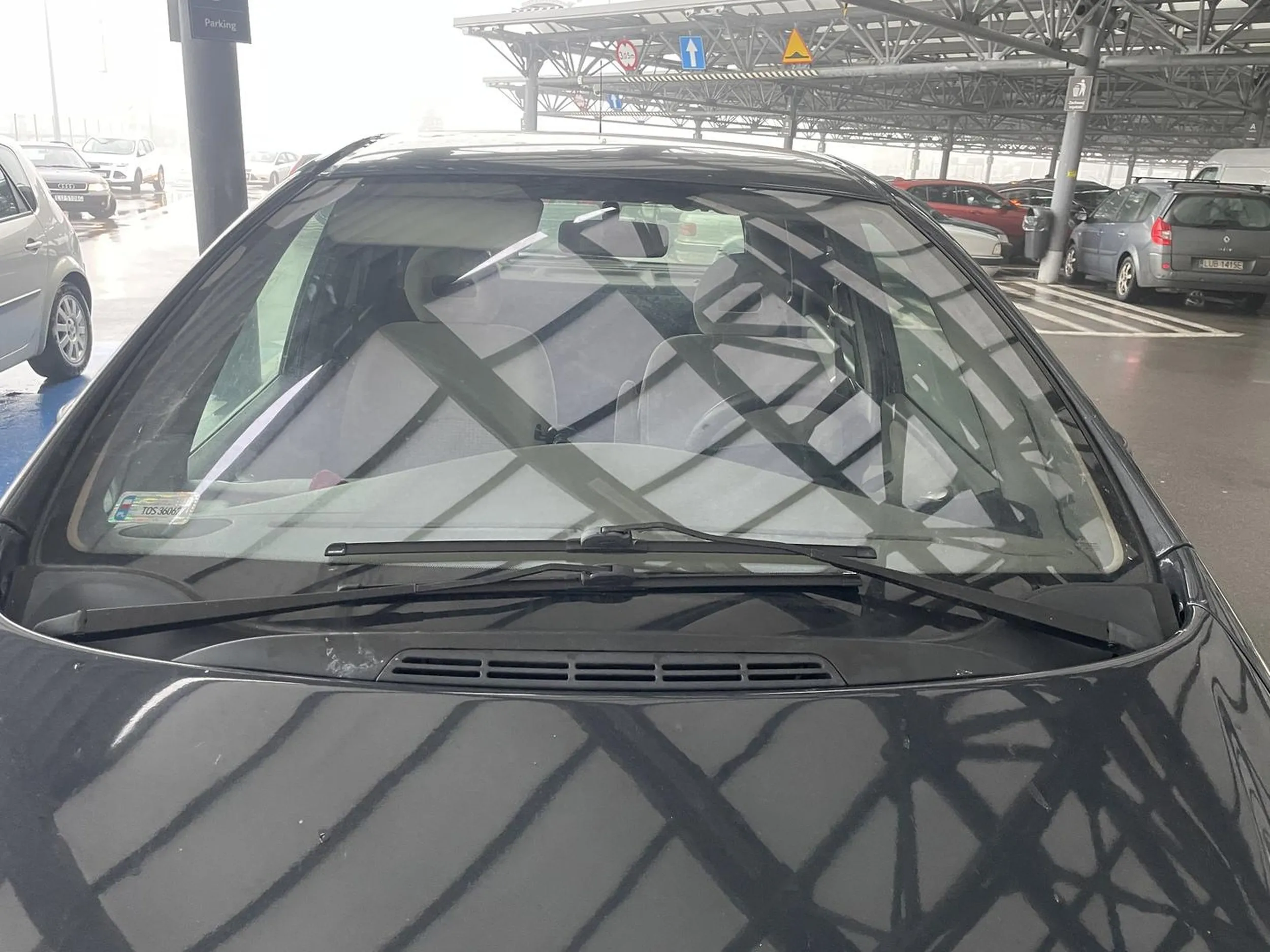 zajmuje miejsce dla niepełnosprawnych nie mając do tego uprawnień ….