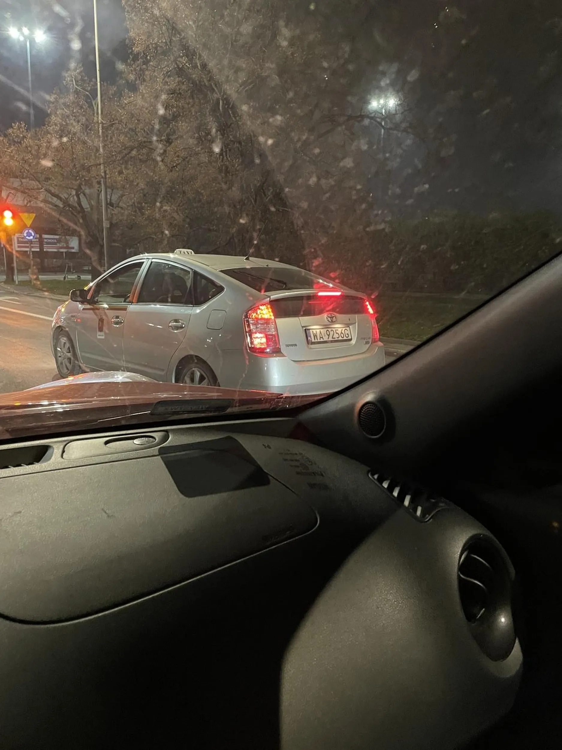 Zwierze groziło nam podczas jazdy, sam wymusił pierwszeństwo.