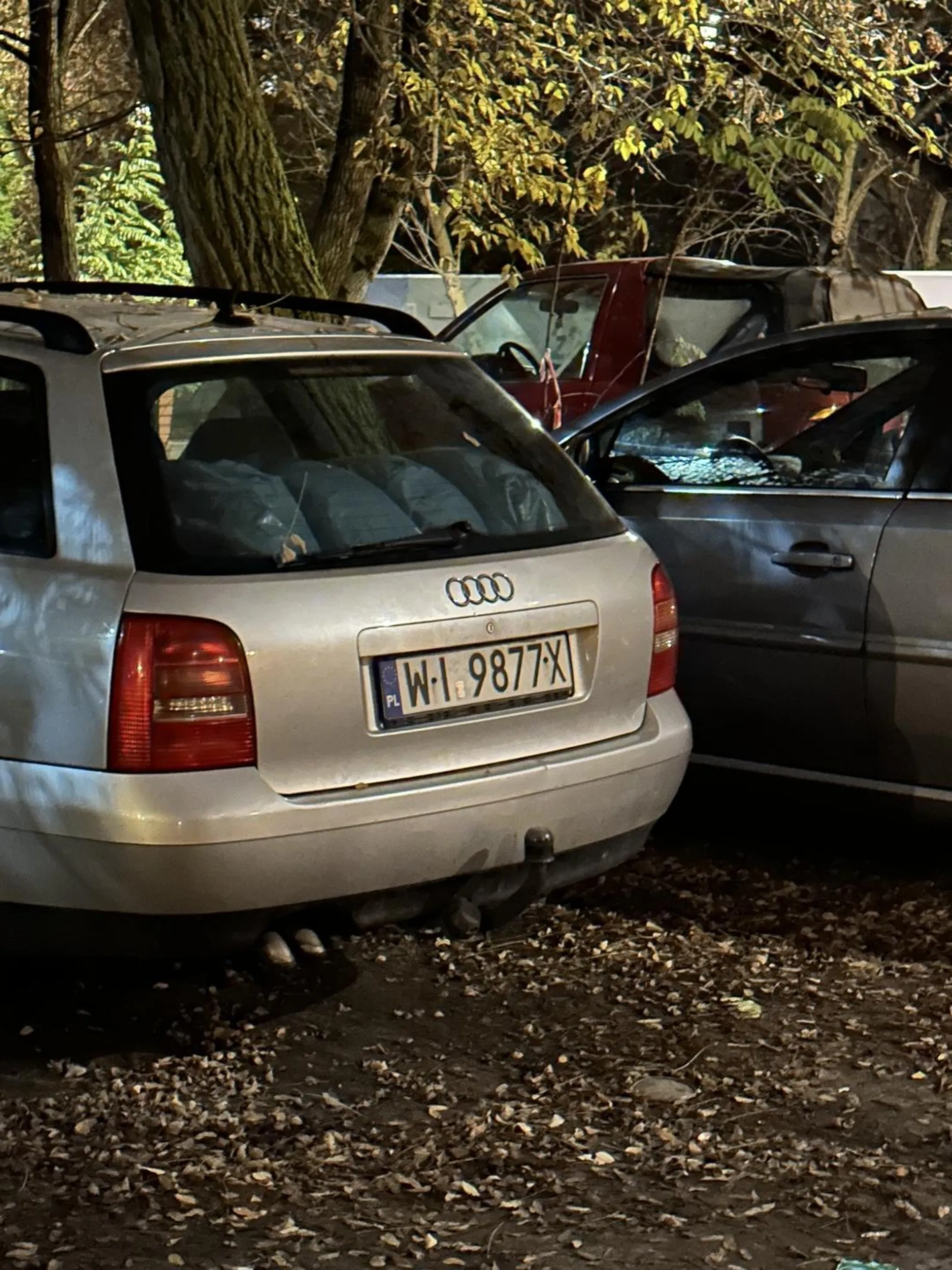 Ch*j rozje*al blokadę parkingowa i stanął na moim miejscu. Ciesz się człowieku że nie wybił ci ktoś szyby.