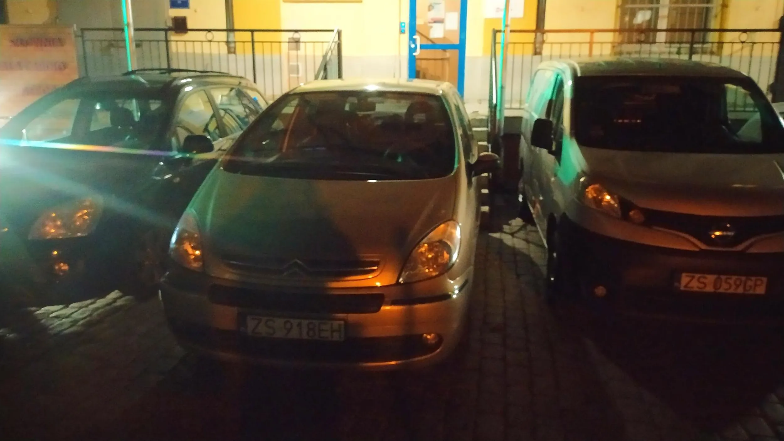 Zaparkowal jak widac