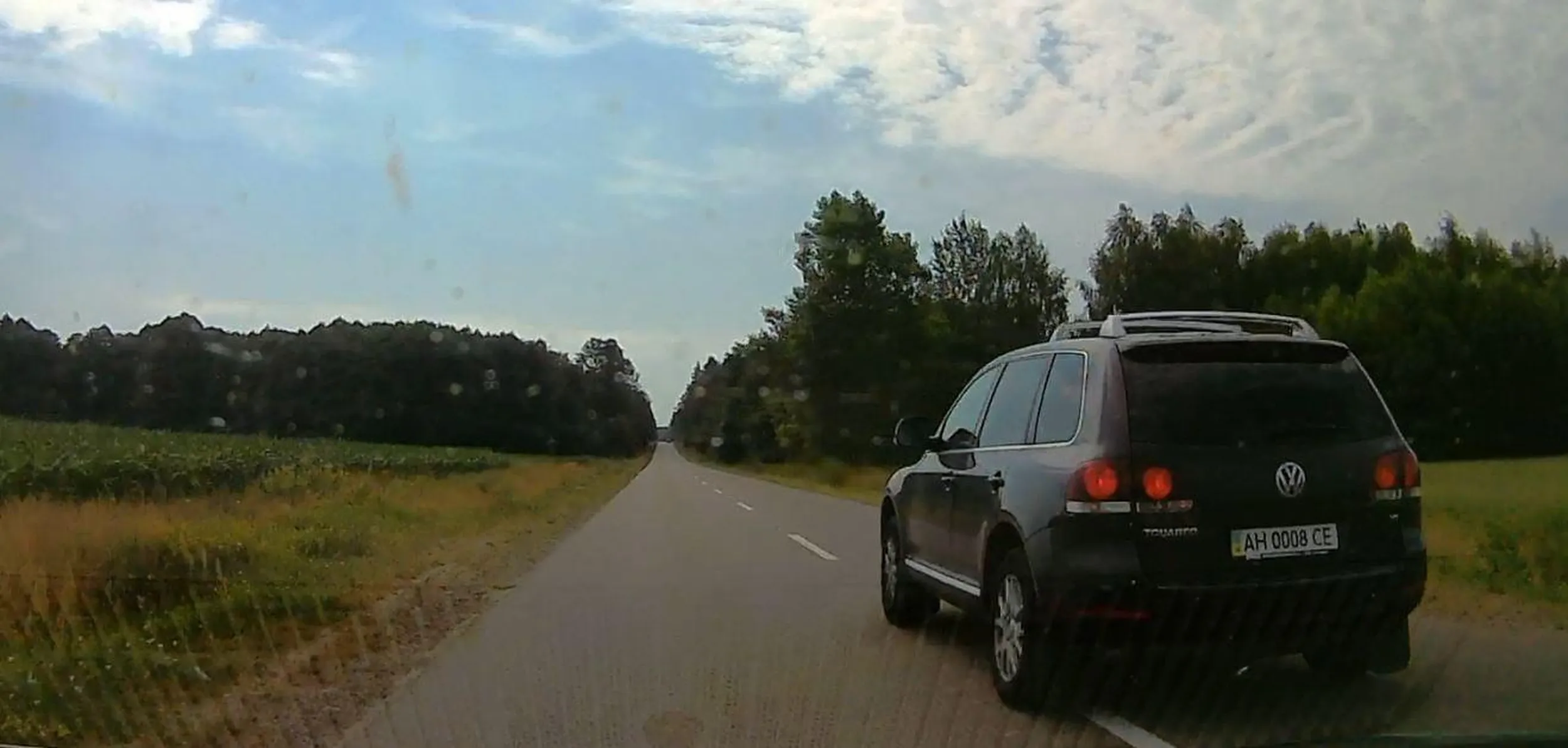 Zajeżdżanie drogi podczas wyprzedzania