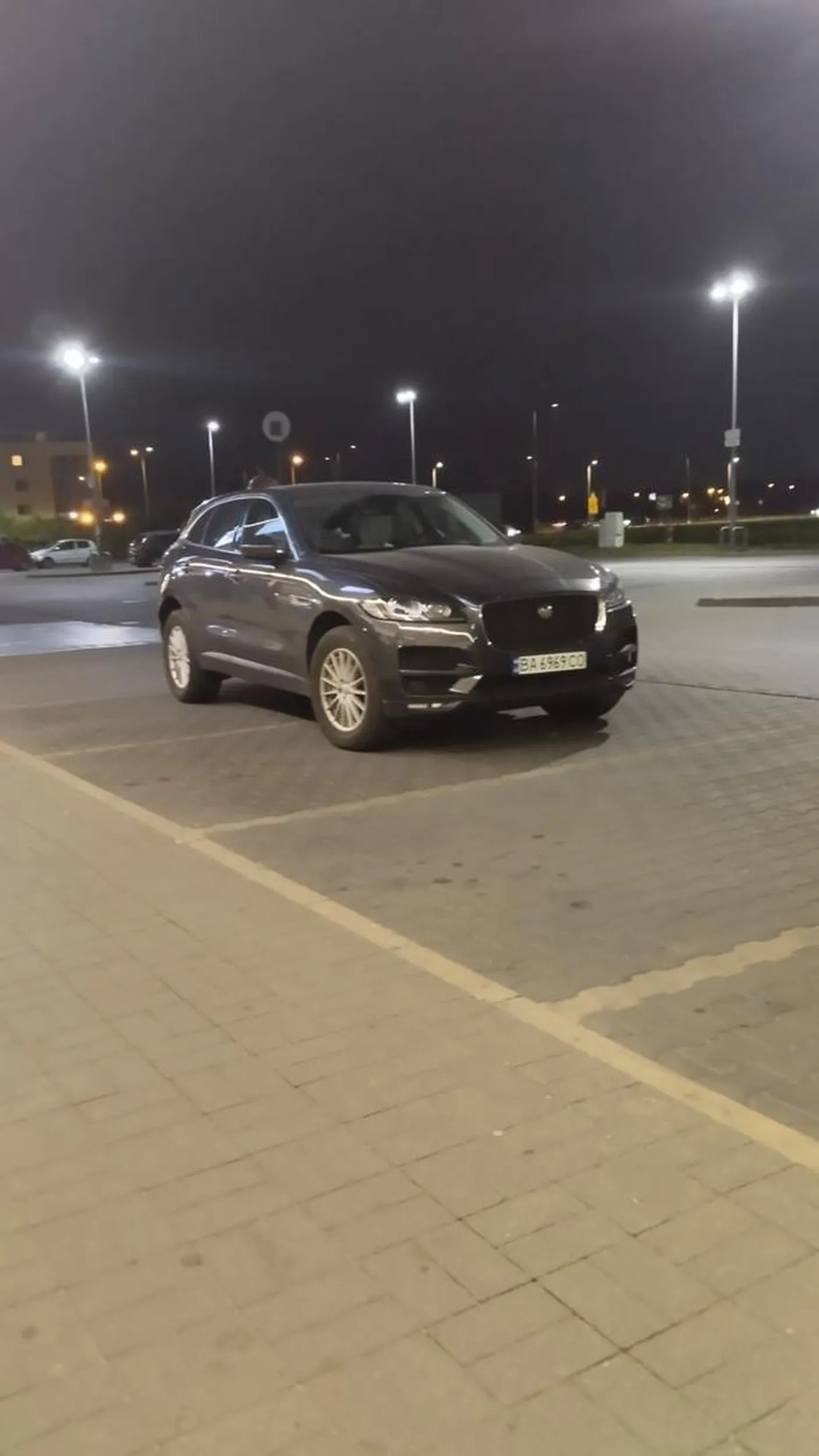 Zajebiste parkowanie pod żabką na magicznej XDDD