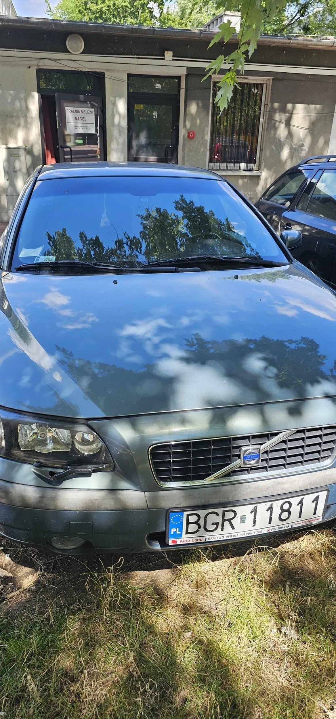 Wjazd pod zakaz ruchu B-1, parkowanie w strefie ZGN bez identyfikatora / bez zezwolenia