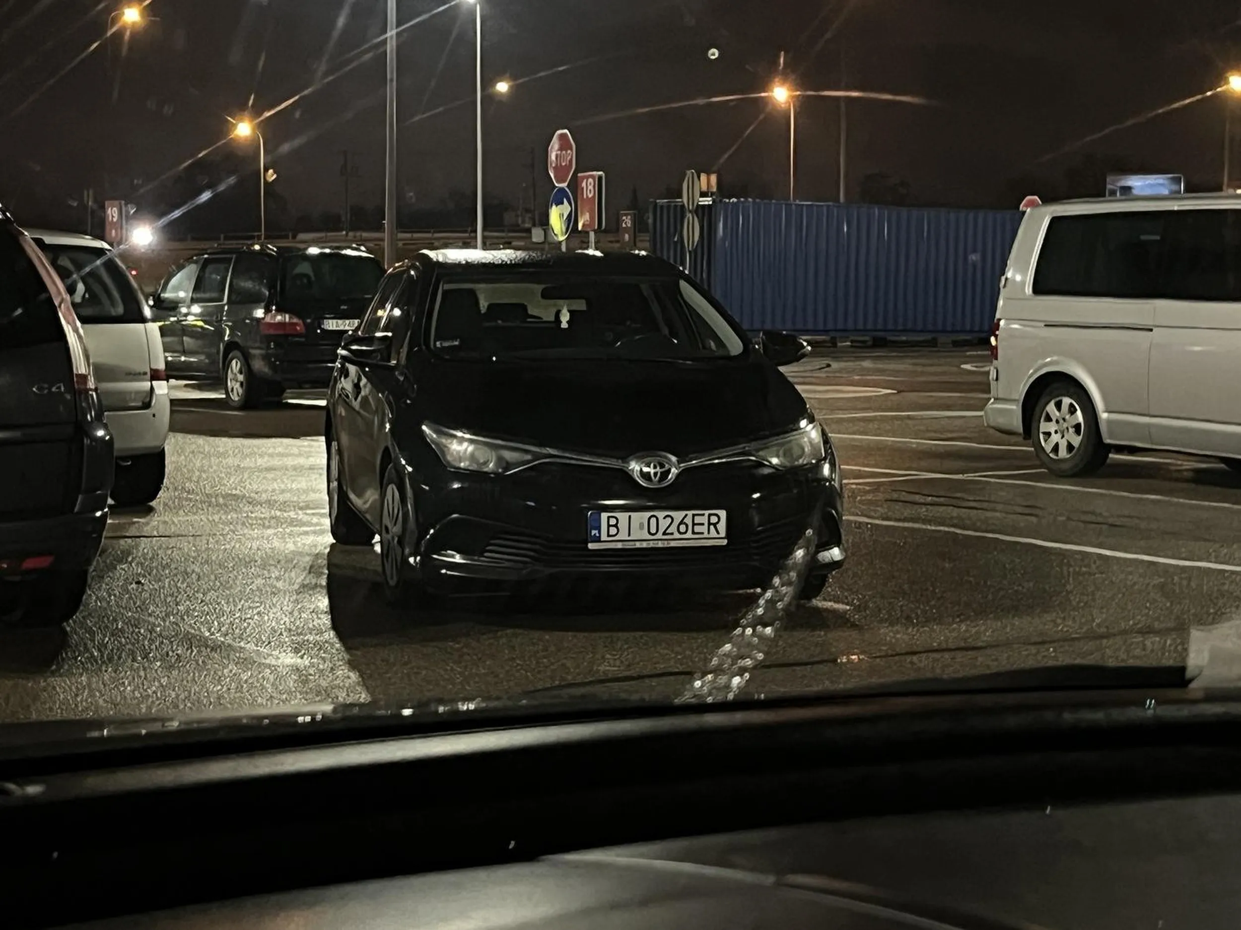 Co tu dużo mówić o parkowaniu tej osoby - zjeb