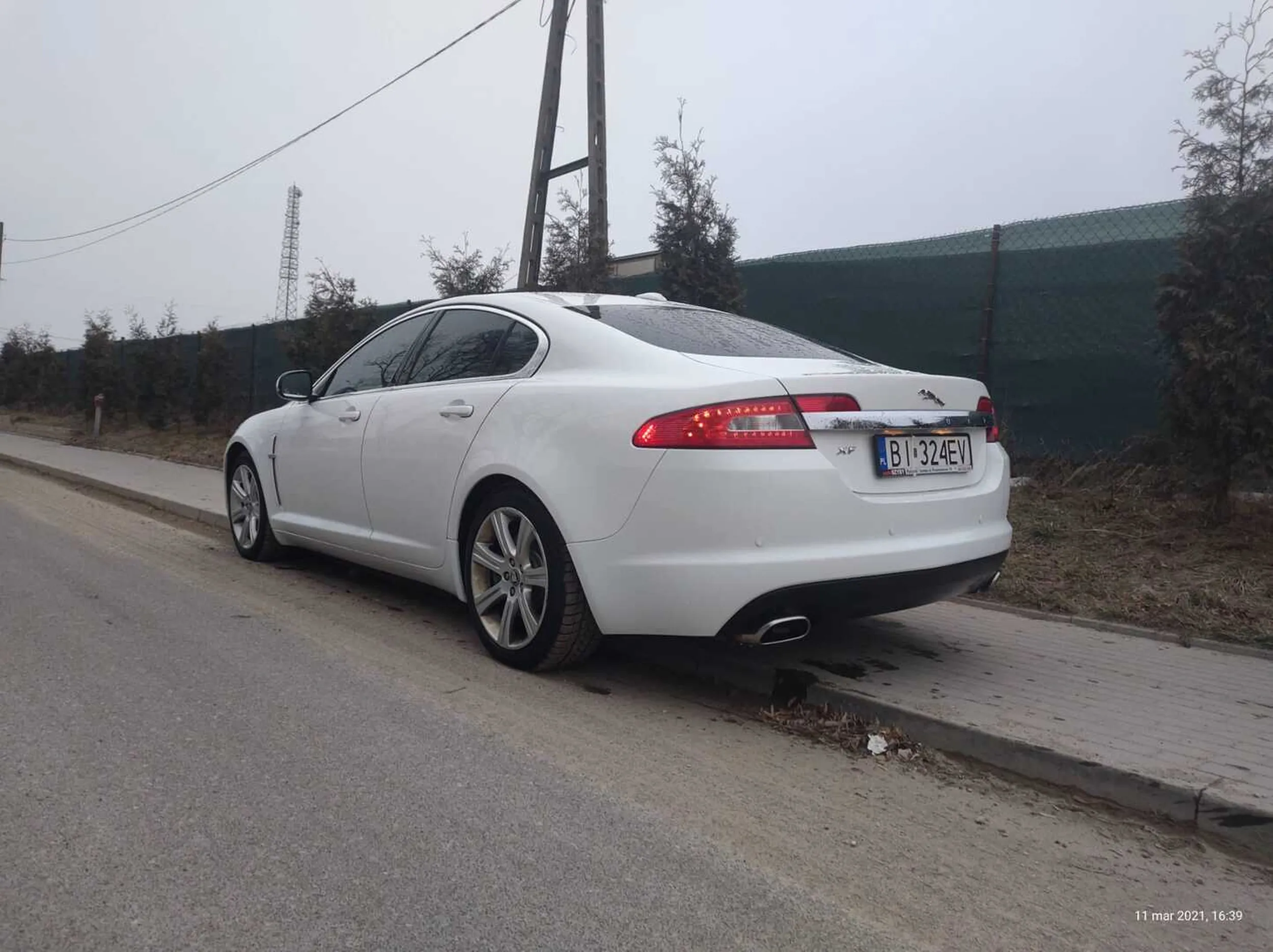 Uwaga samochód ma kręcony licznik na ponad 70tys