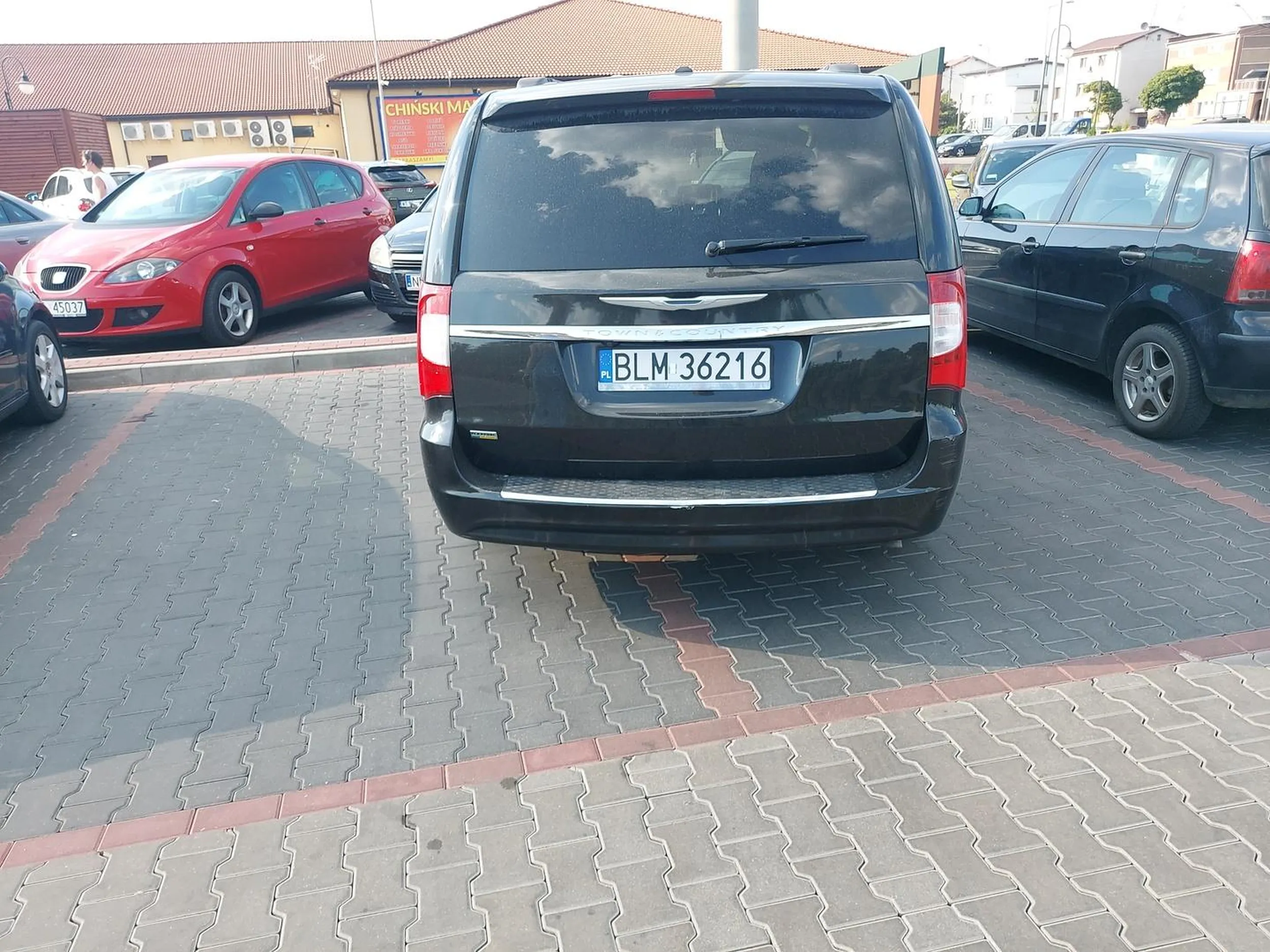 Cóż pełen parking lamus stac musi