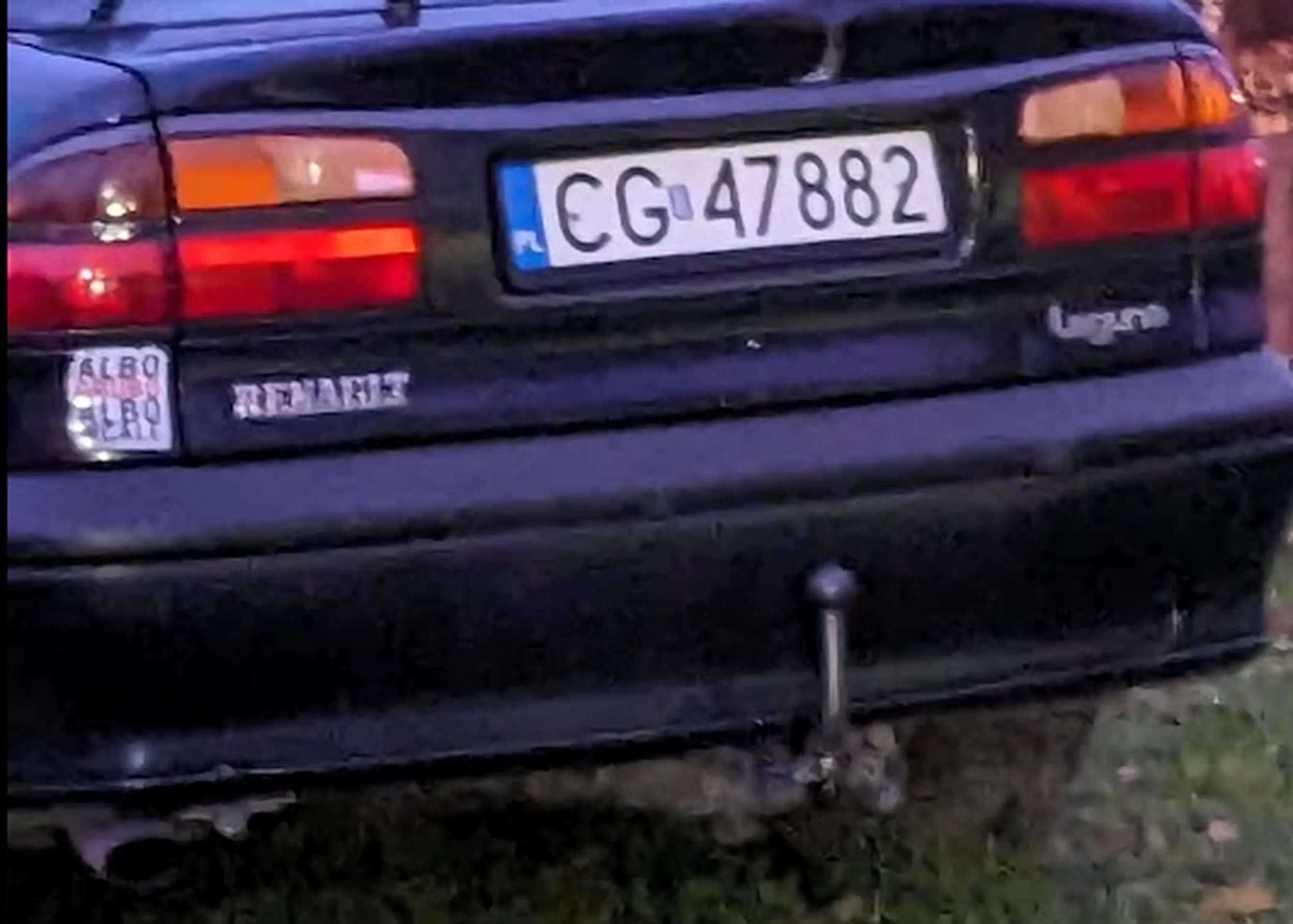 Pałowanie do odcięcia przez prawie godzinę gruza pod oknami bloku pół godziny po północy nie było fajne. Obyś wuju gołą stópką w lego wdepnął.