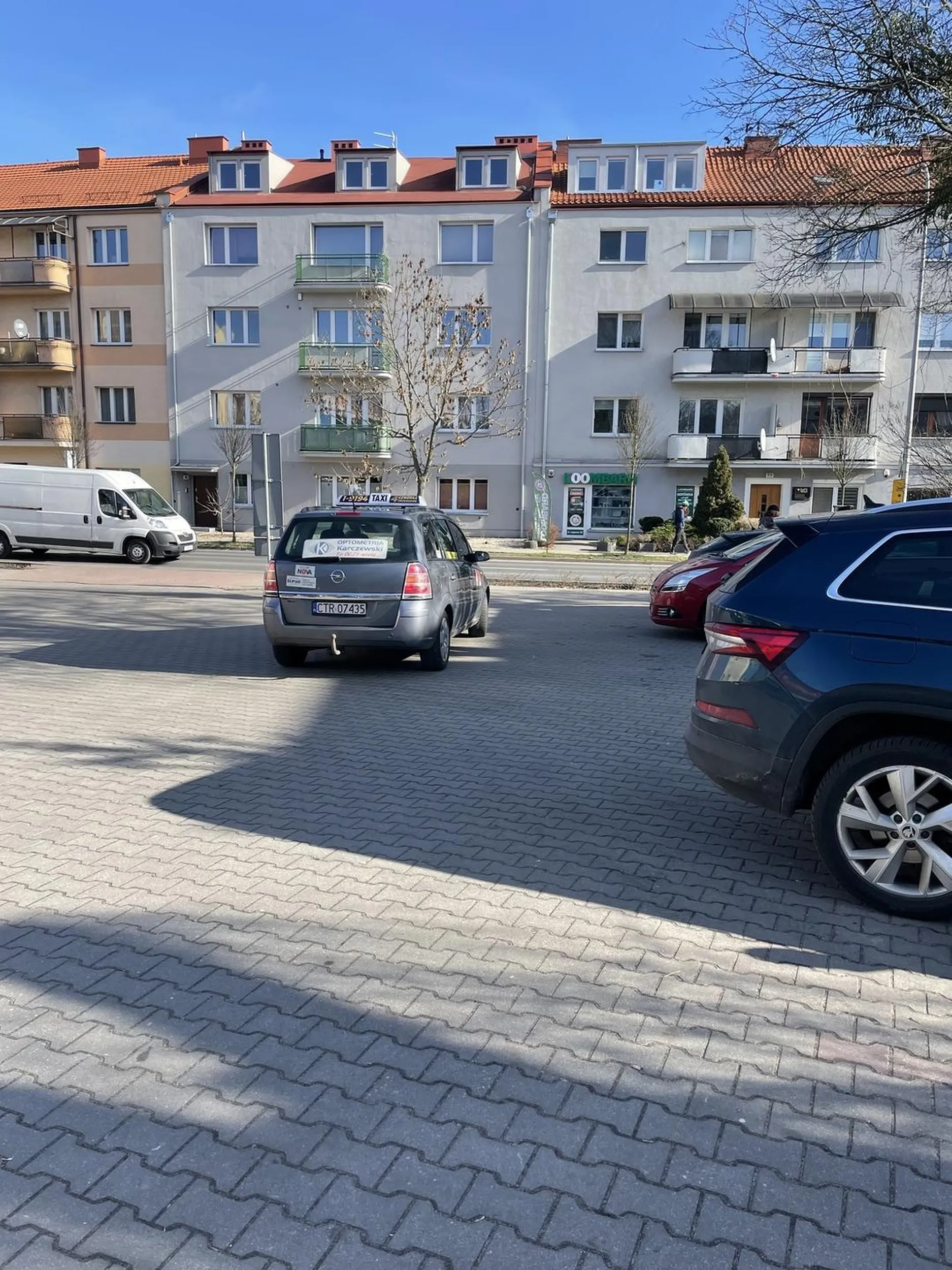 Złotówa pan parkingu