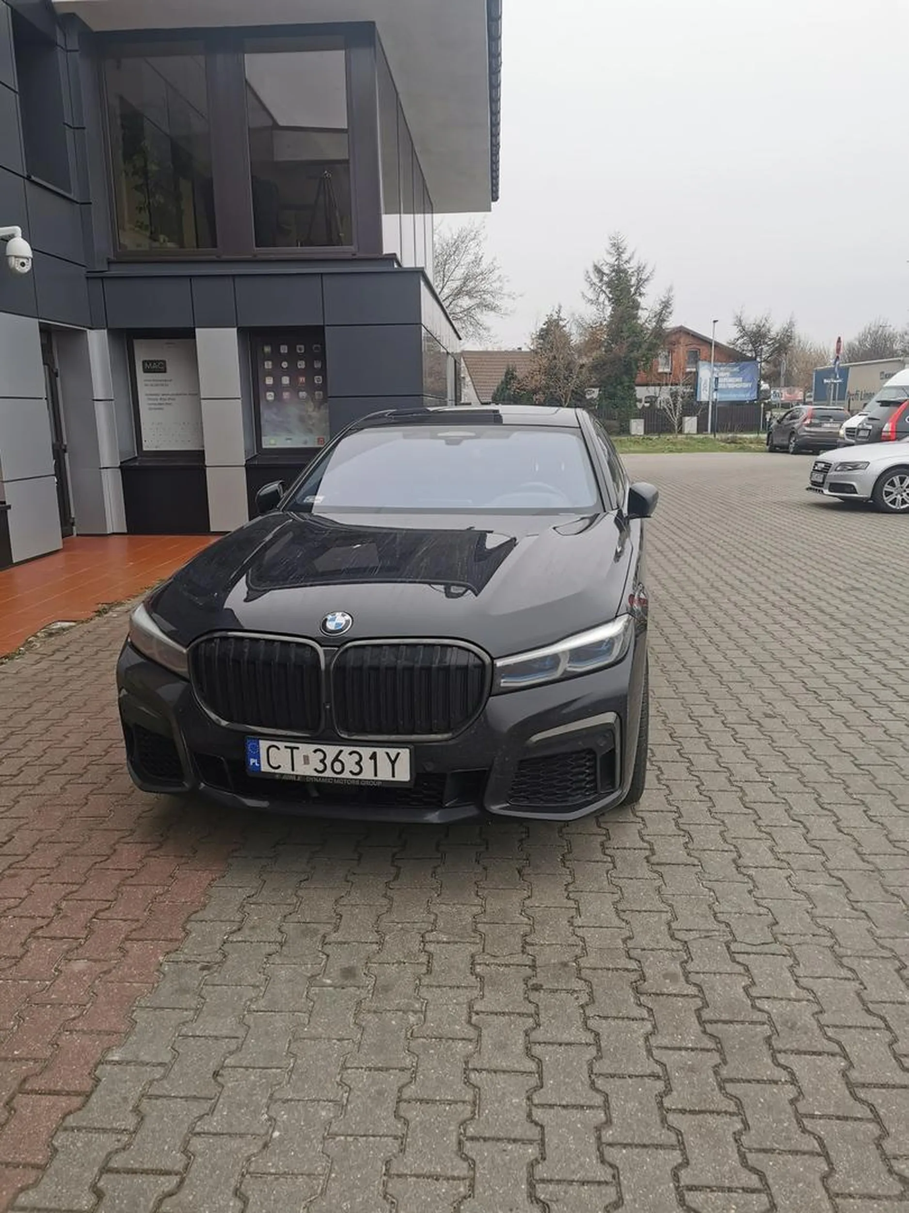 Naucz się parkować buraku