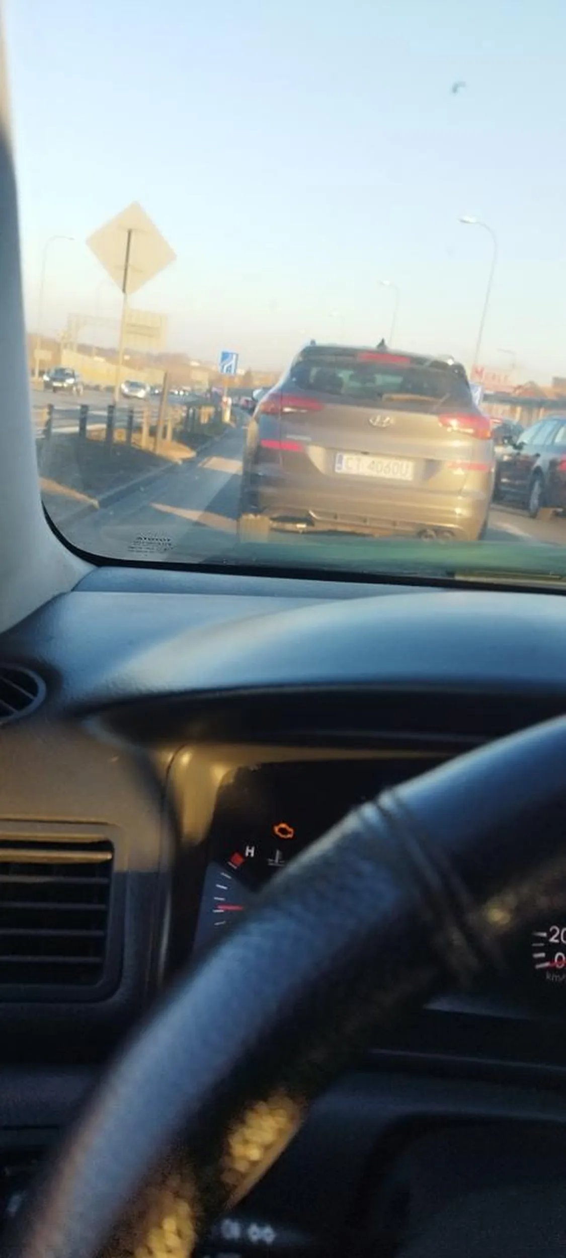 Burak nie potrafi włączyć się do ruchu