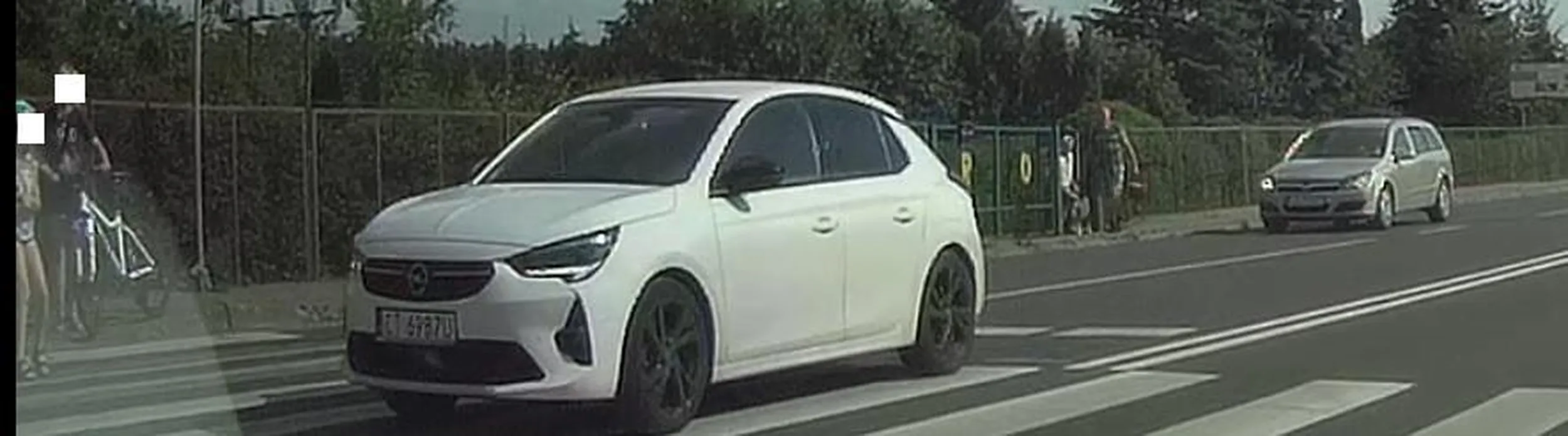 Tak trzymac, szybko i jeszcze szybciej, mimo ludzi na pasach :)