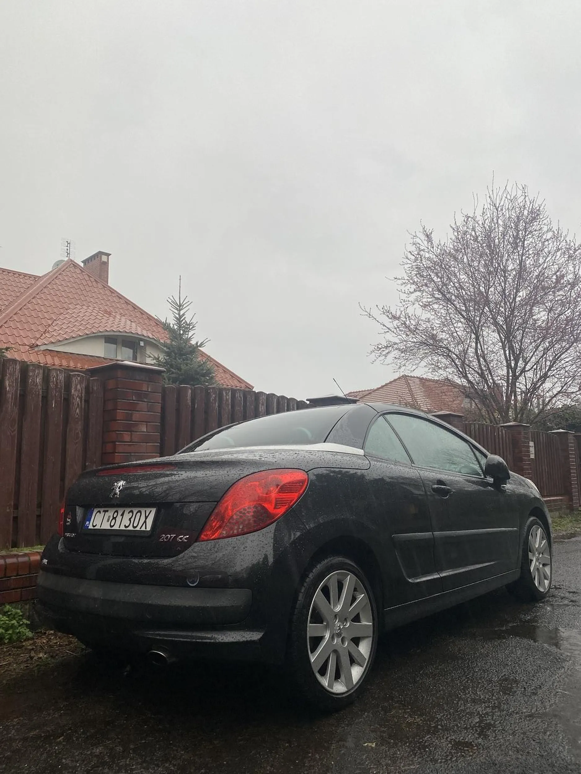 właściciel jest totalnym kozakiem i jeździ jak szef