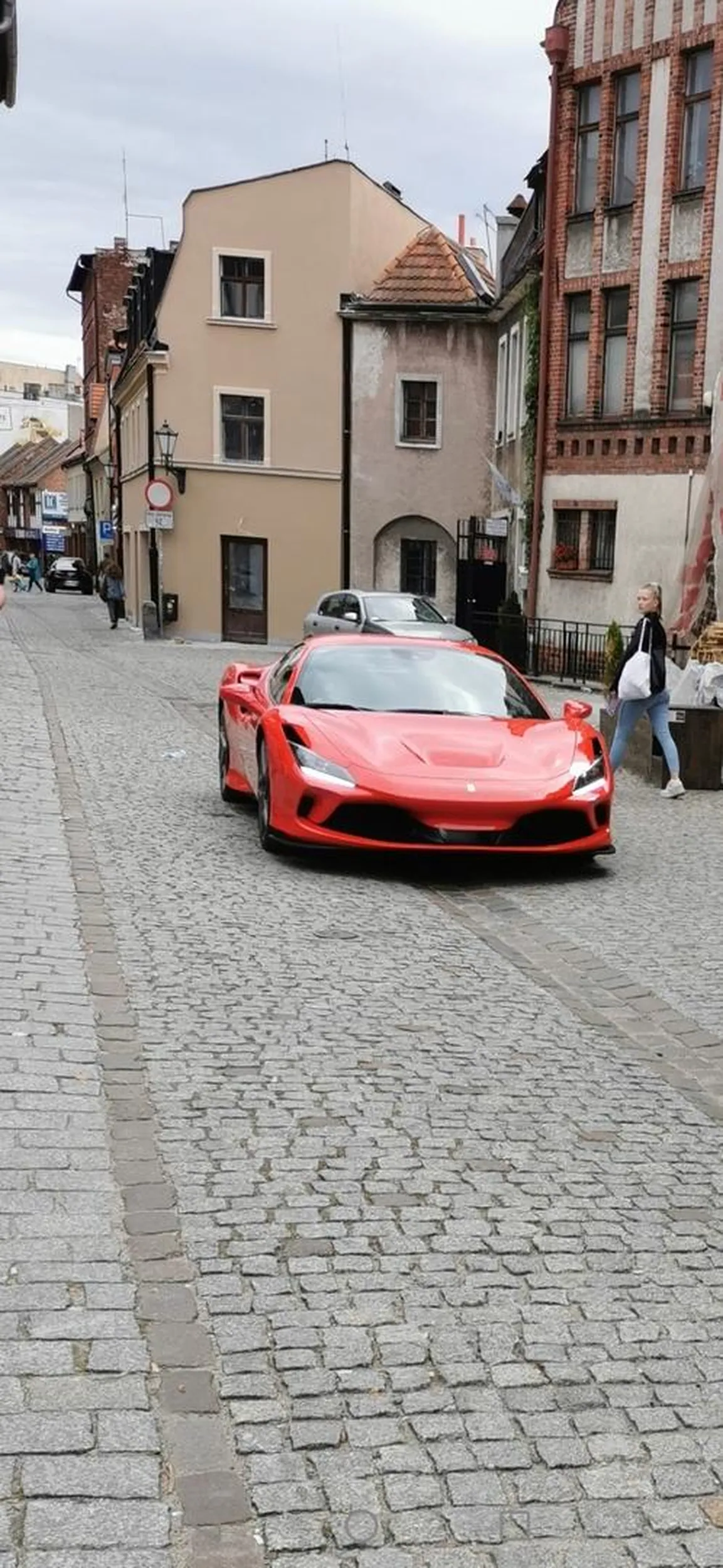 Moje marzenie czymś takim się przejechać. Dasz na godzinkę? ?