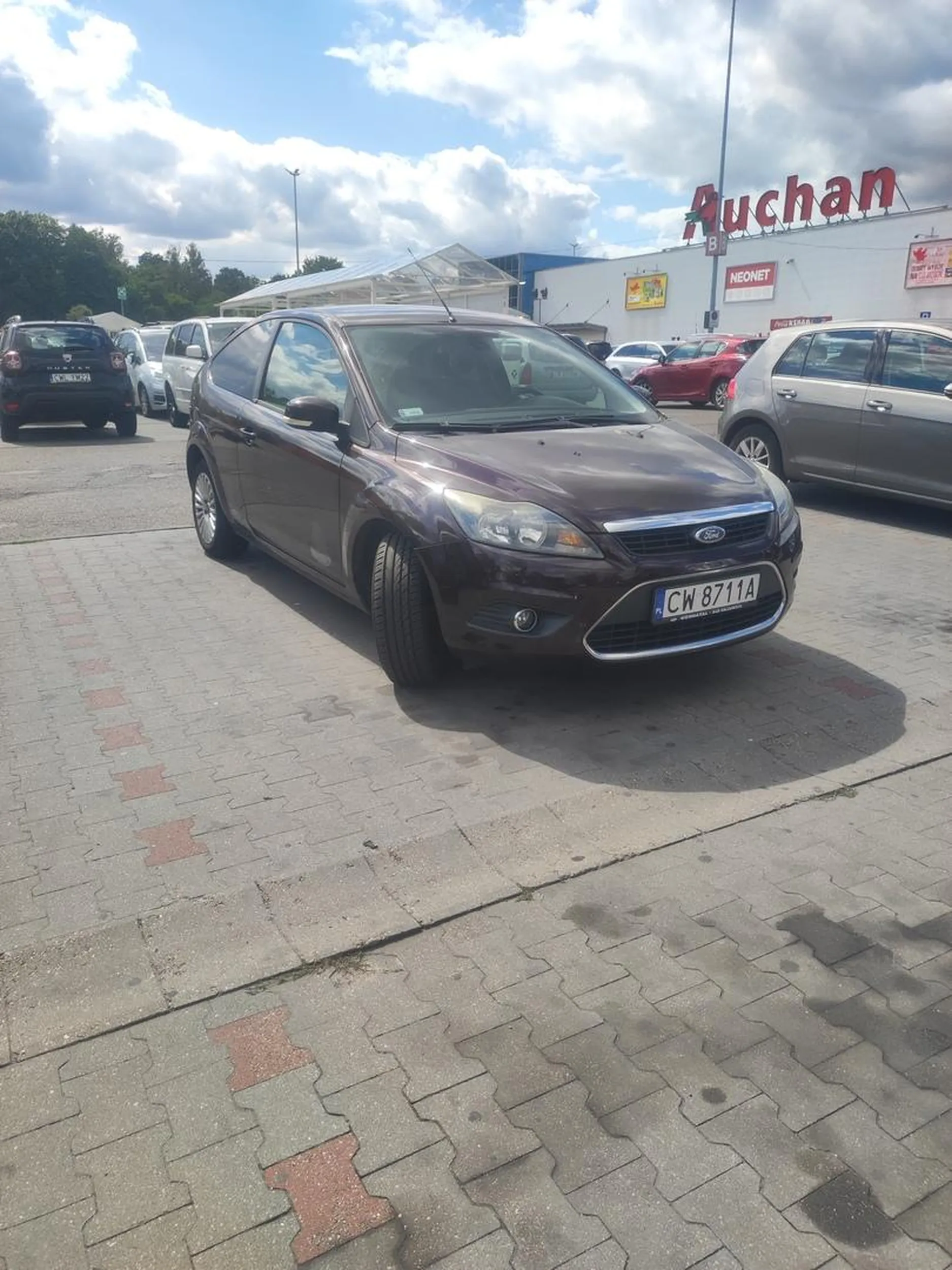 Nie dość że krzywo zaparkowałeś to jeszcze byłeś z tego powodu bardzo dumny i zadowolony