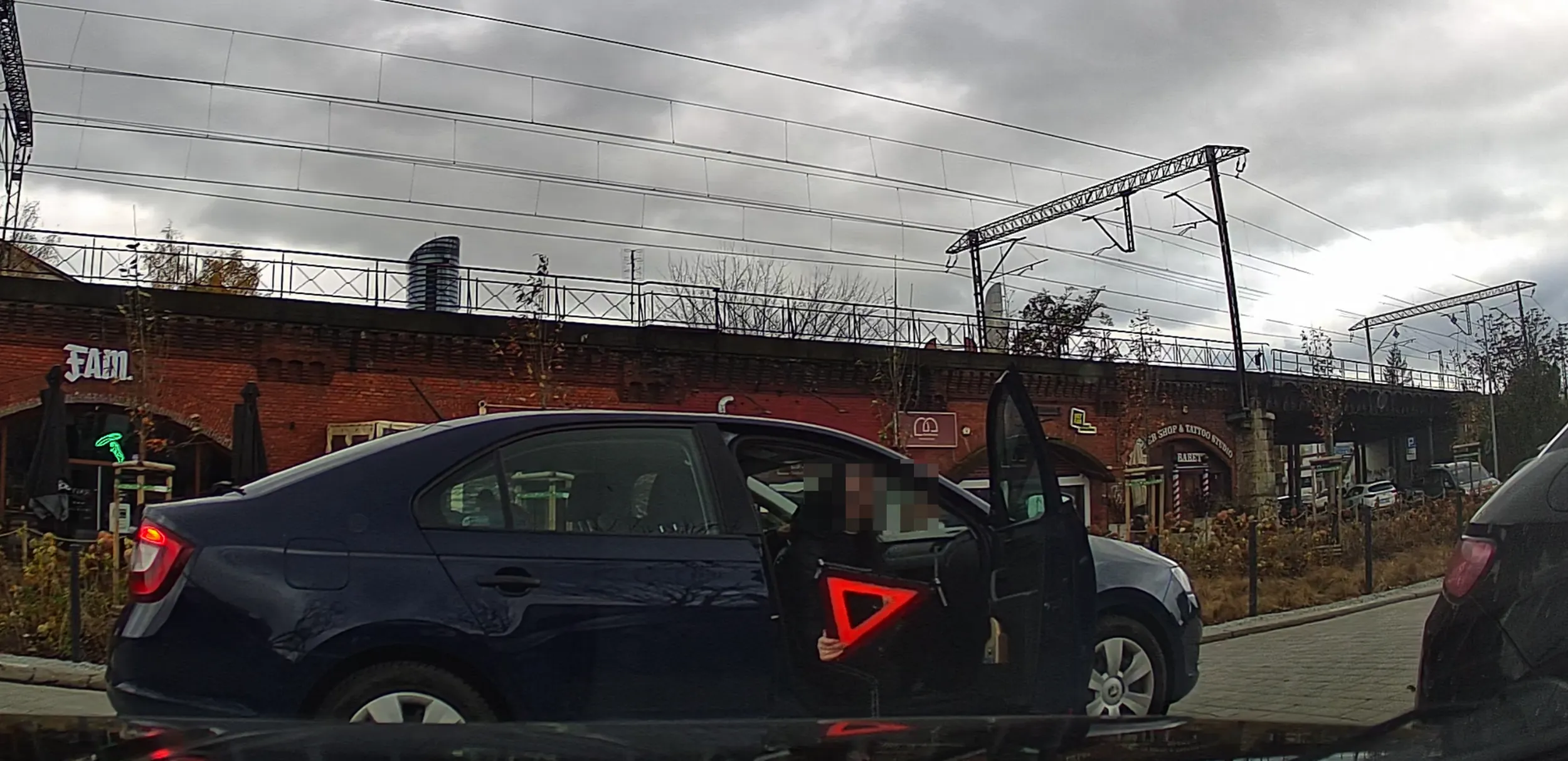 Złodzieje trójkątów.