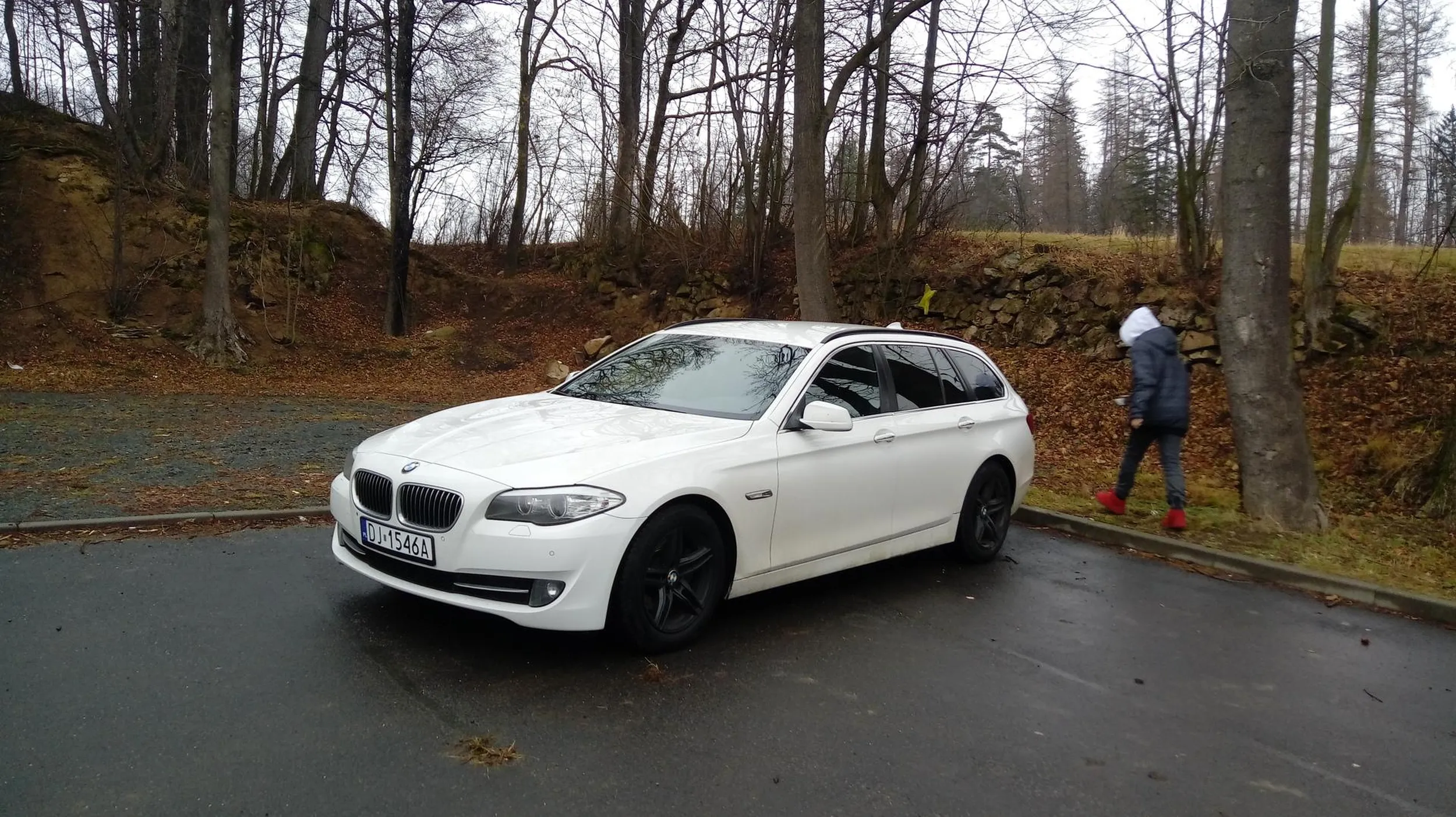 krzywe parkowanie kierowcy BMW