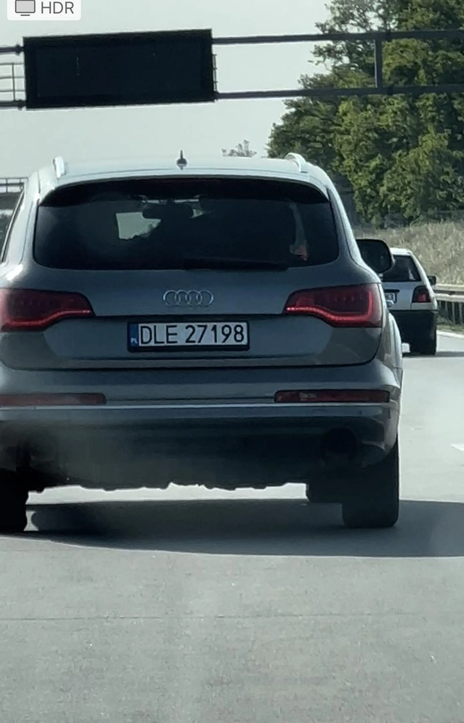 Dokładnie tak. Dzisiaj miałem nieprzyjemność . Najpierw świecenia światłami mimo że na liczniku 160 km/h a przede mną sznur aut, potem wyprzedzanie pasem awaryjnym i wciskanie się przed auta. Na szczęście wszystko nagrane i leci na komisariat