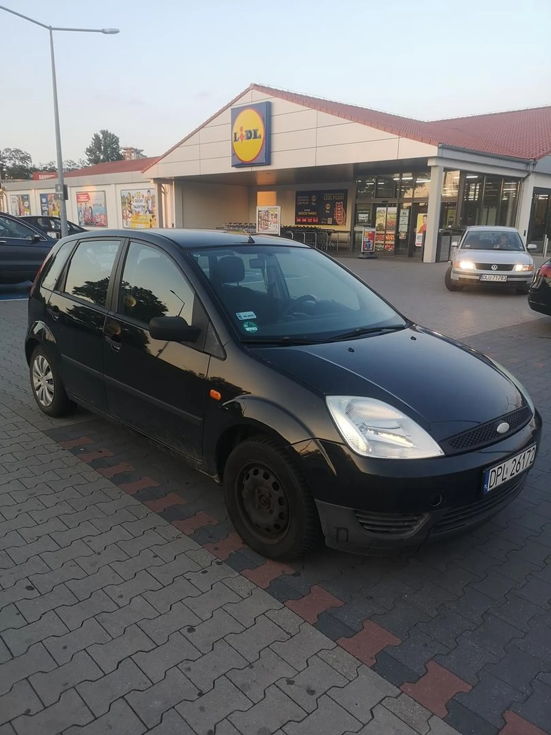 Zajebiste parkowanko moja droga koleżanko XDDDD