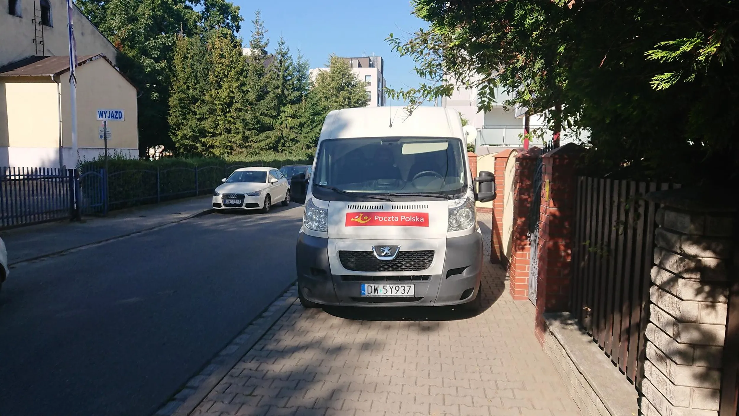 Do pracy w Poczcie Polskiej wysokie IQ niepotrzebne...