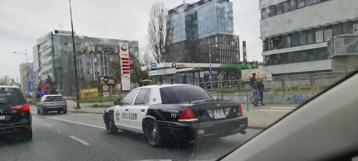 Fajny radiowozik amerykański ?