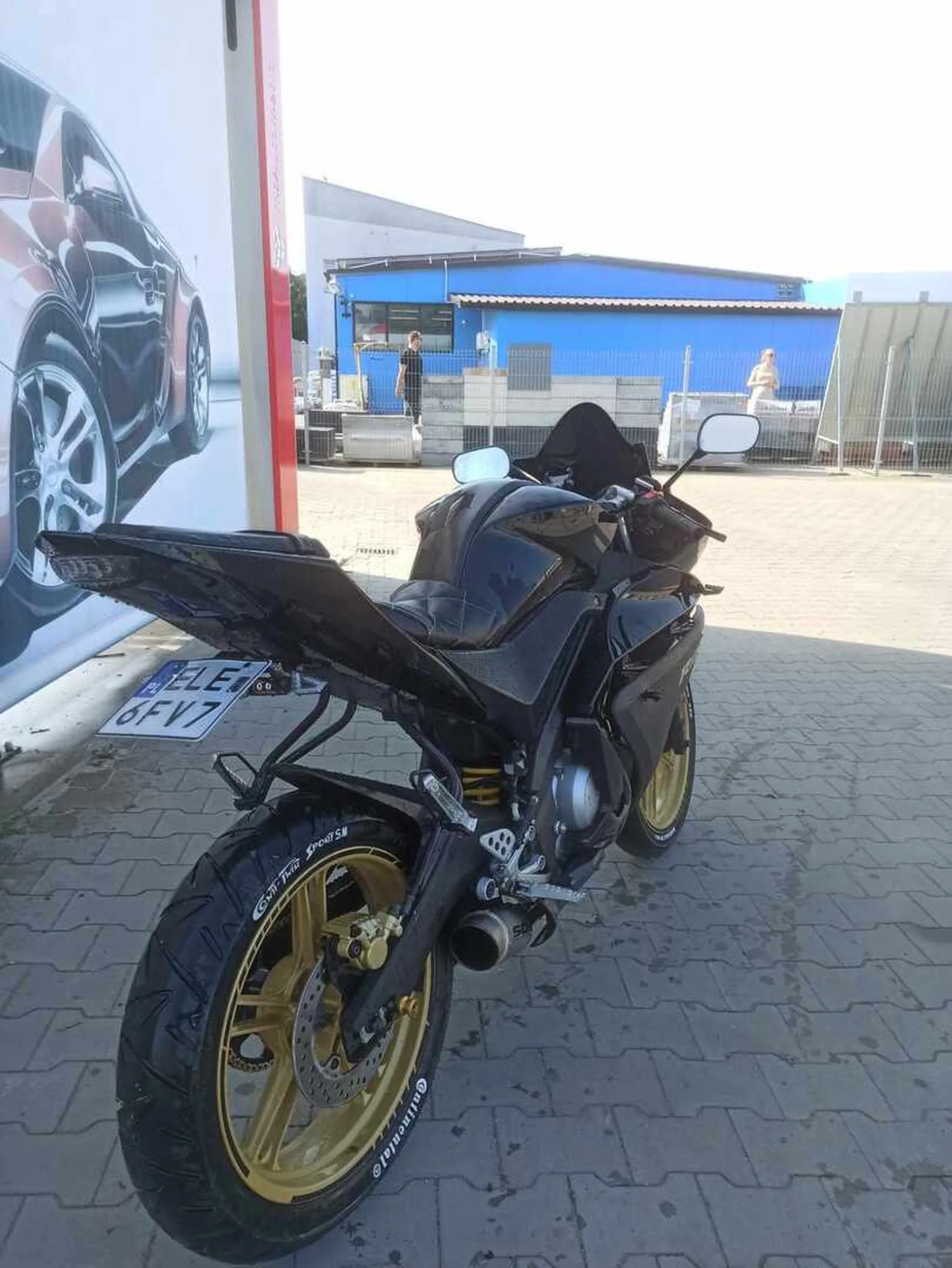 polecam bolida jak i kierowce