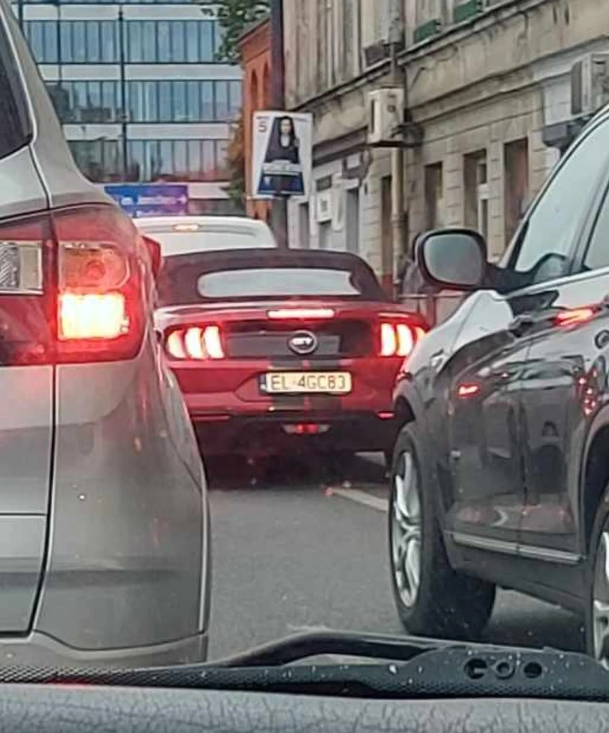 Nie znajomość jazdy na suwak Wymuszenie pierwszeństwa