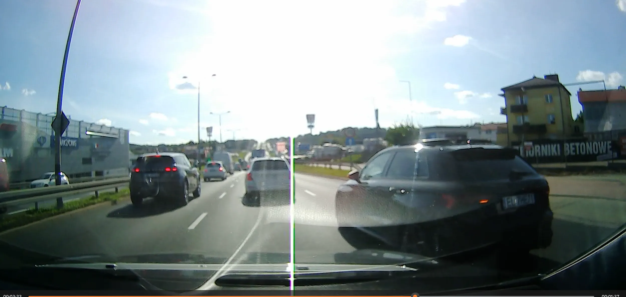 Ustąpić pierwszeństwa przy zmianie pasa ruchu...a po co?