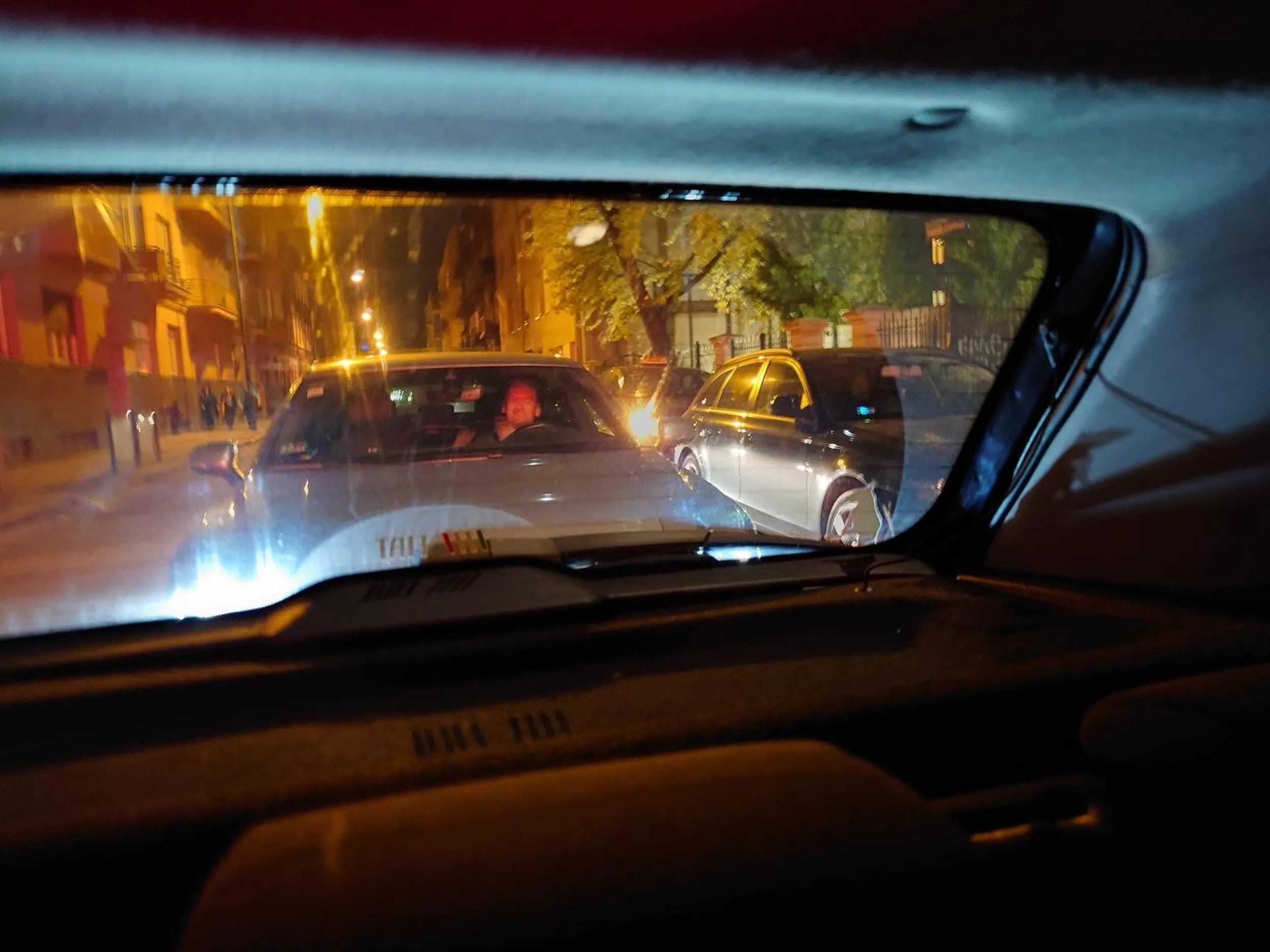 Drugi już raz o mało nie doprowadził do wypadku na Piłsudskiego. Ćwok któremu ulice w mieście mylą się z autostradą